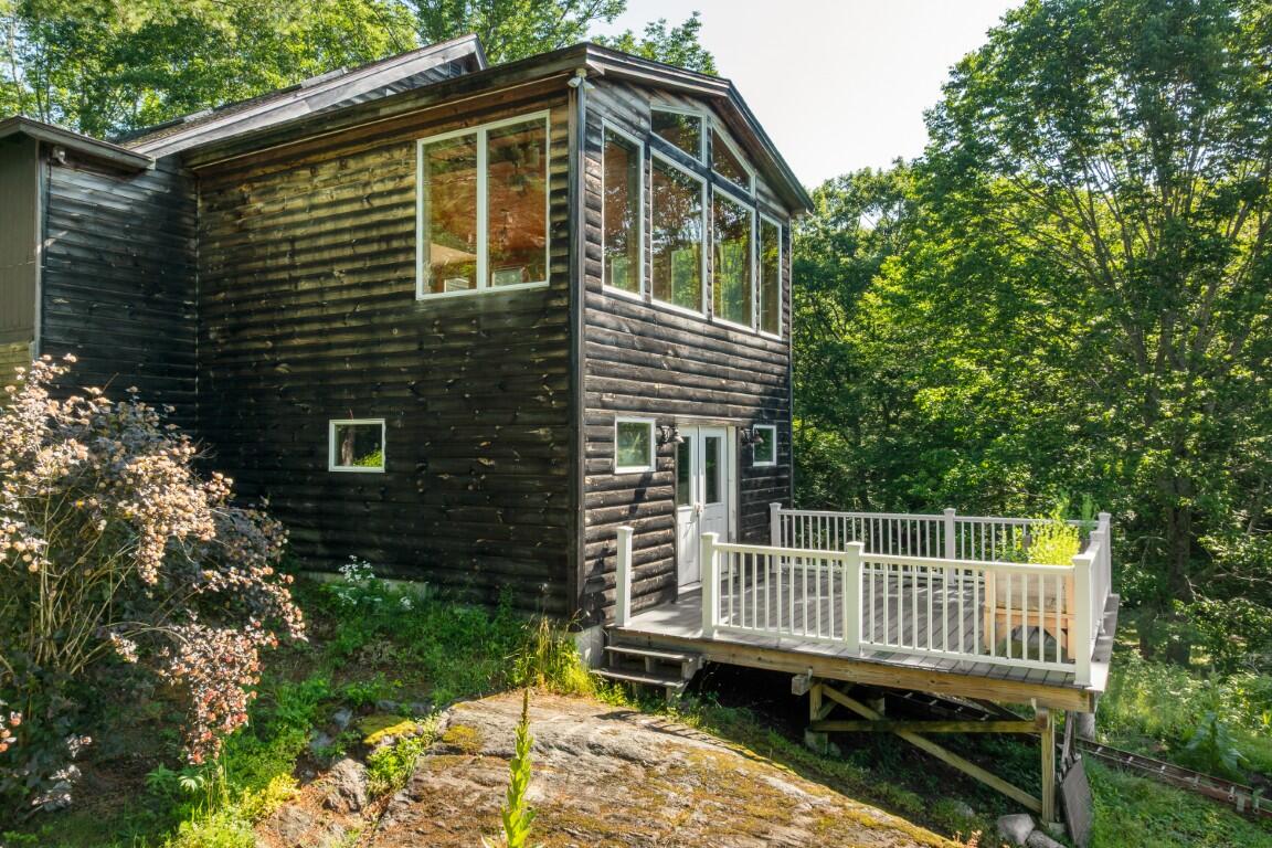 main property photo 59