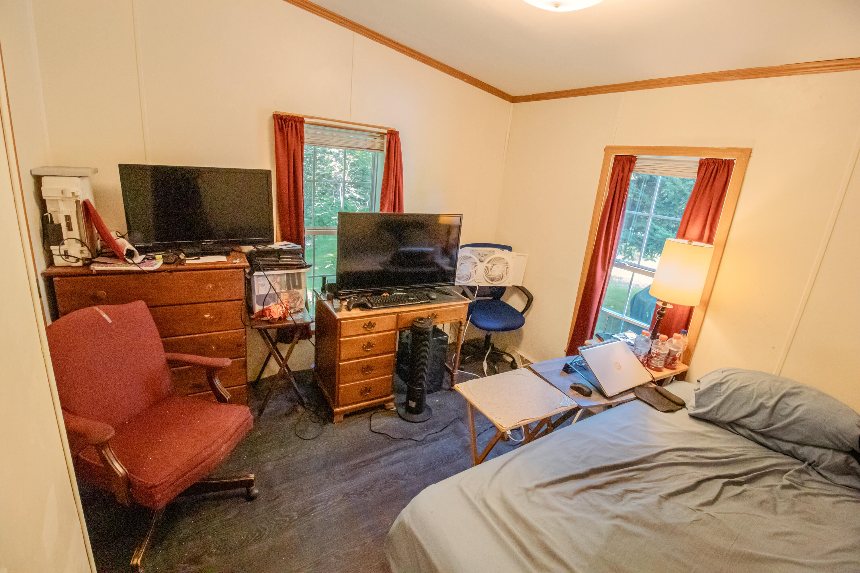 main property photo 35