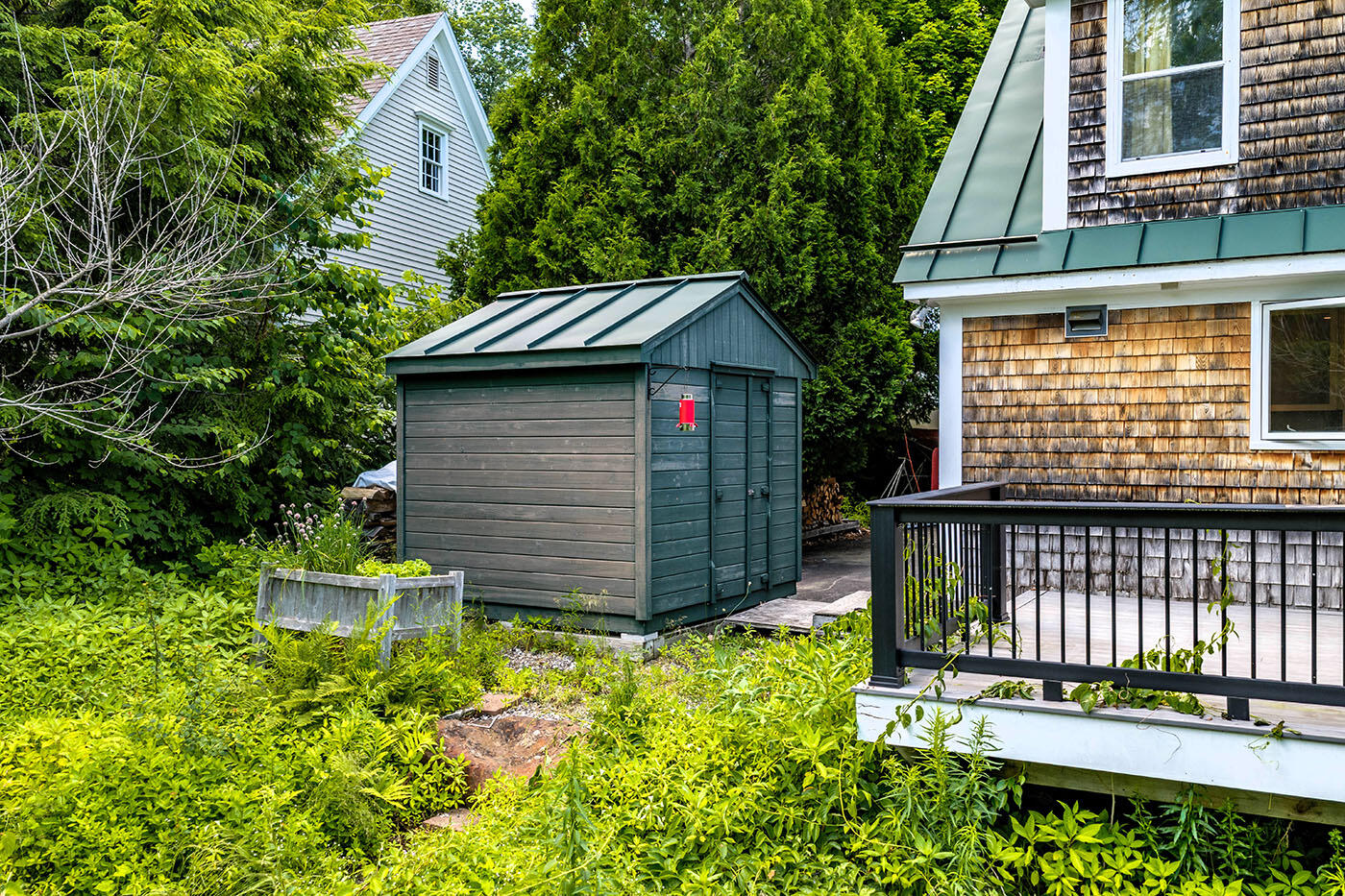 main property photo 51