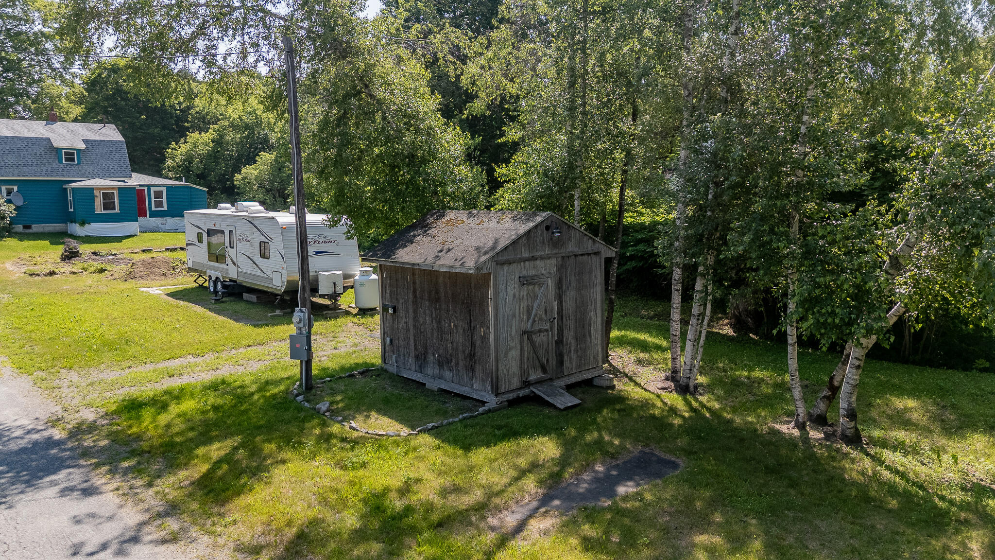 main property photo 27