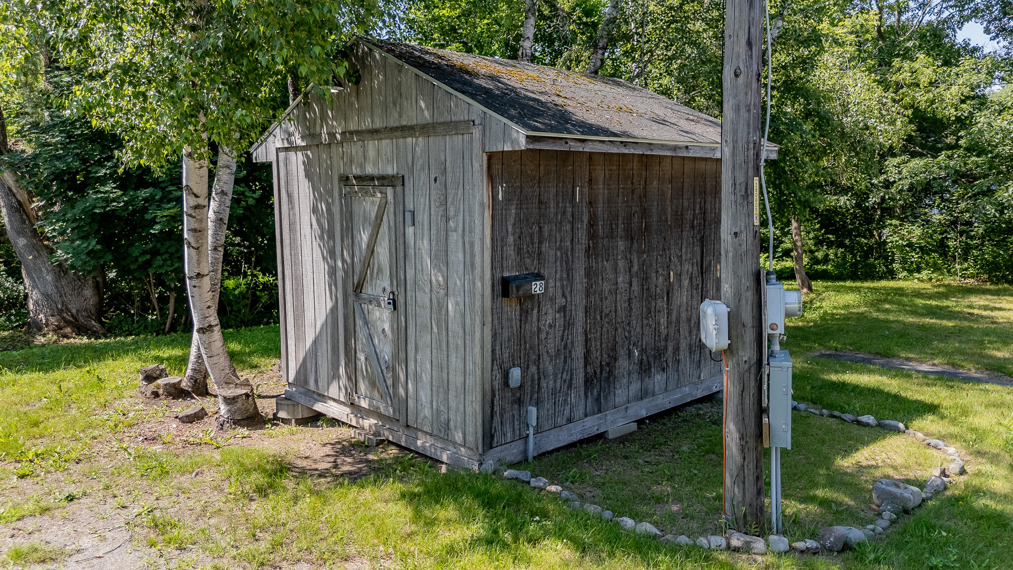 main property photo 28