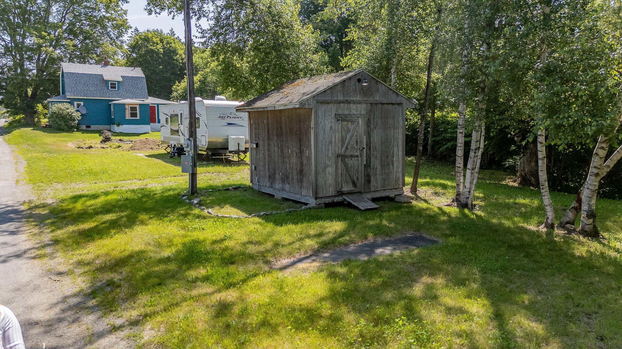 main property photo 30
