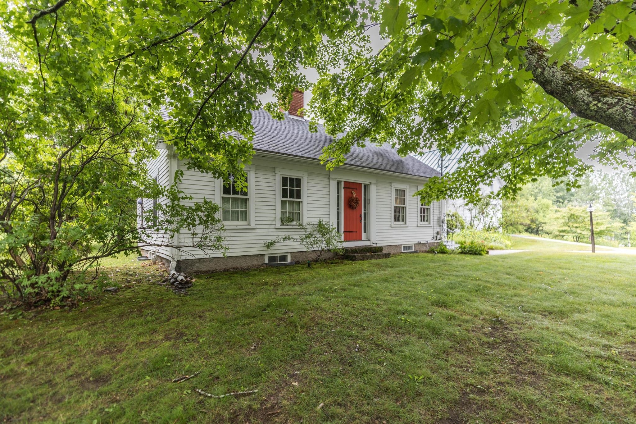 main property photo 37