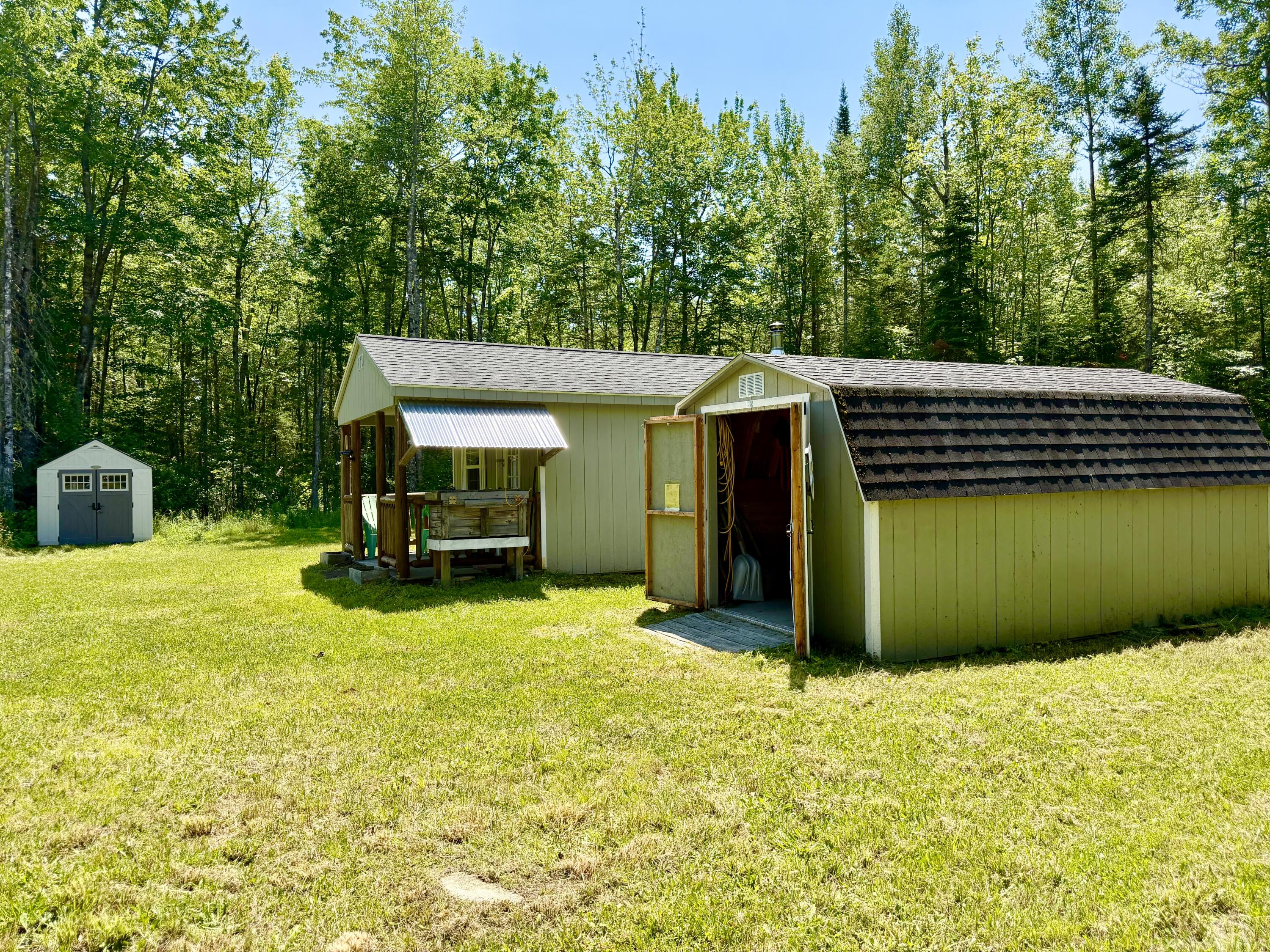 main property photo 48