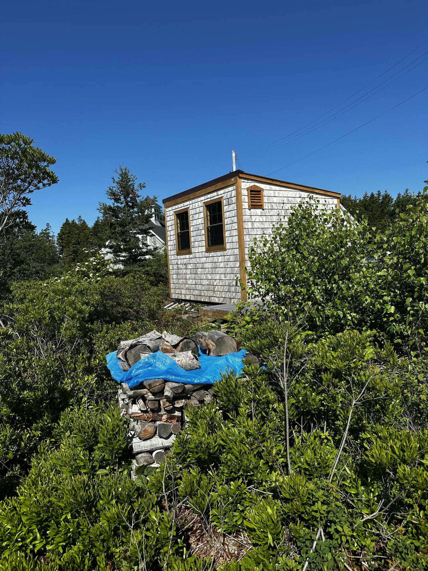 main property photo 21