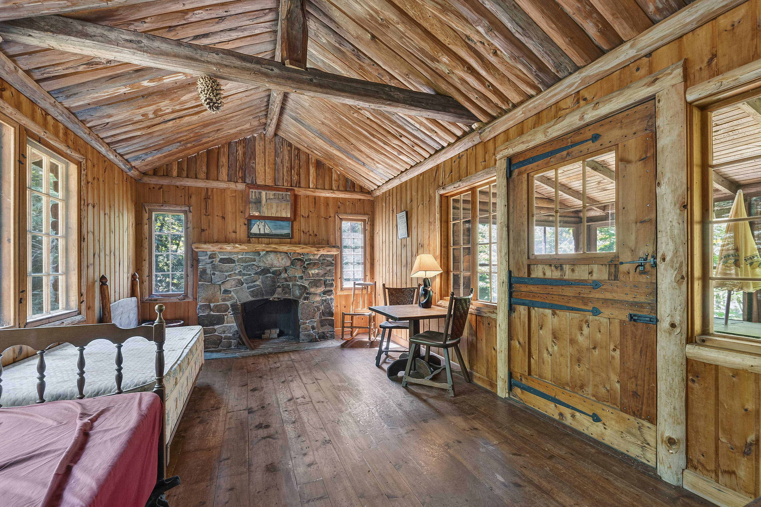 main property photo 12