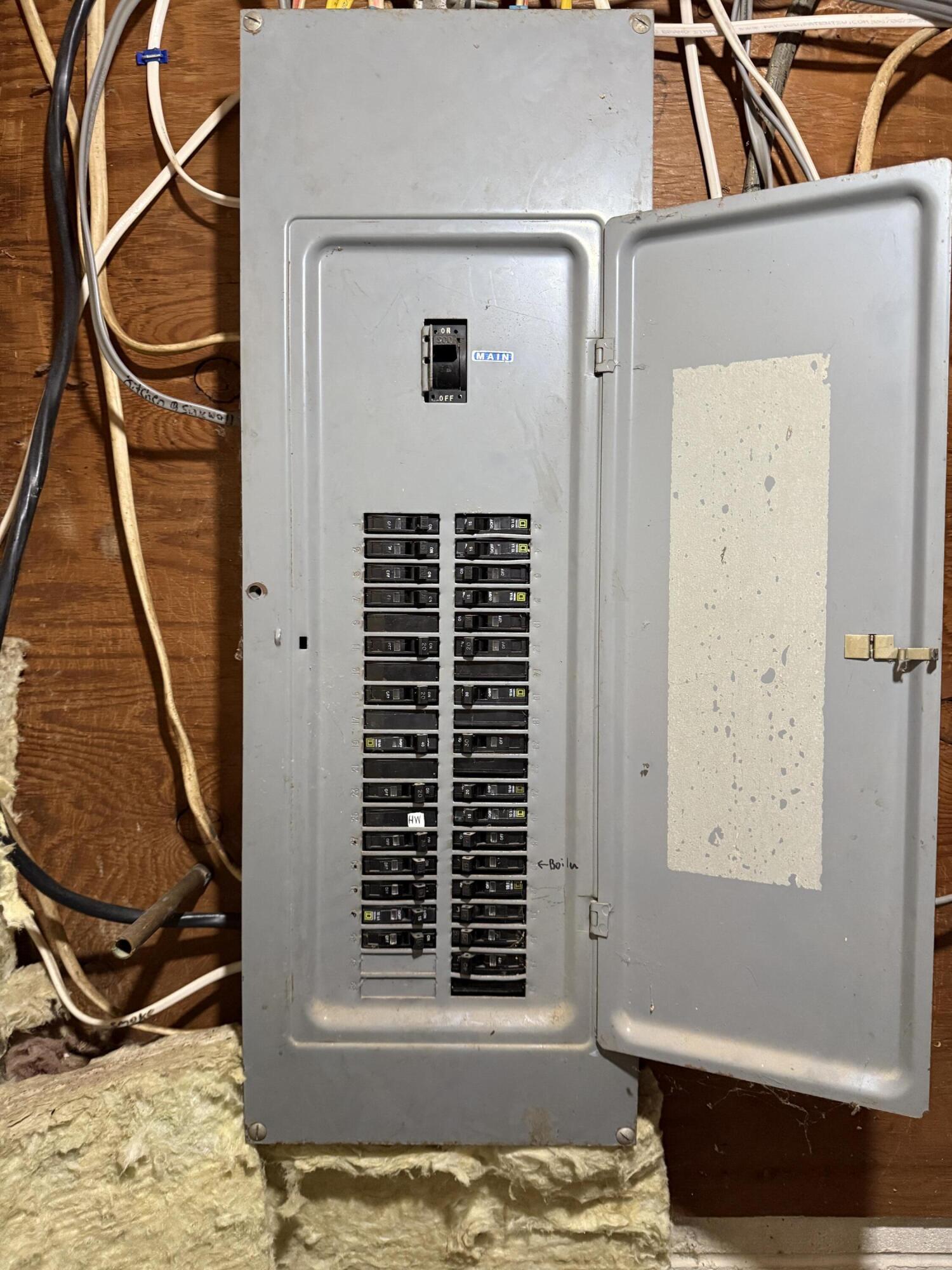 main property photo 10