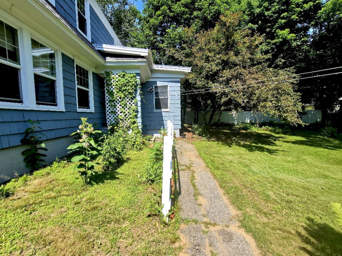 main property photo 59