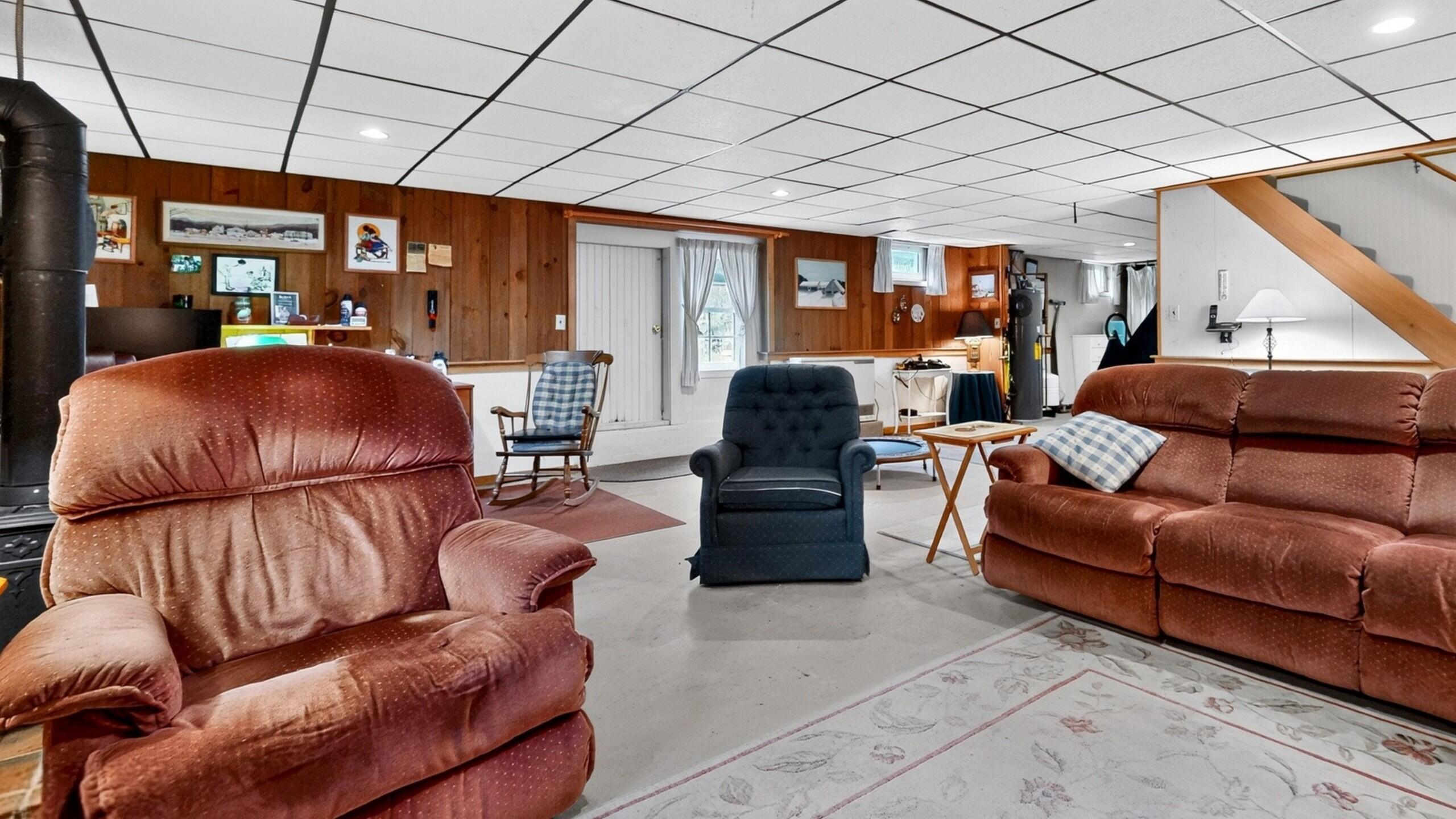 main property photo 47