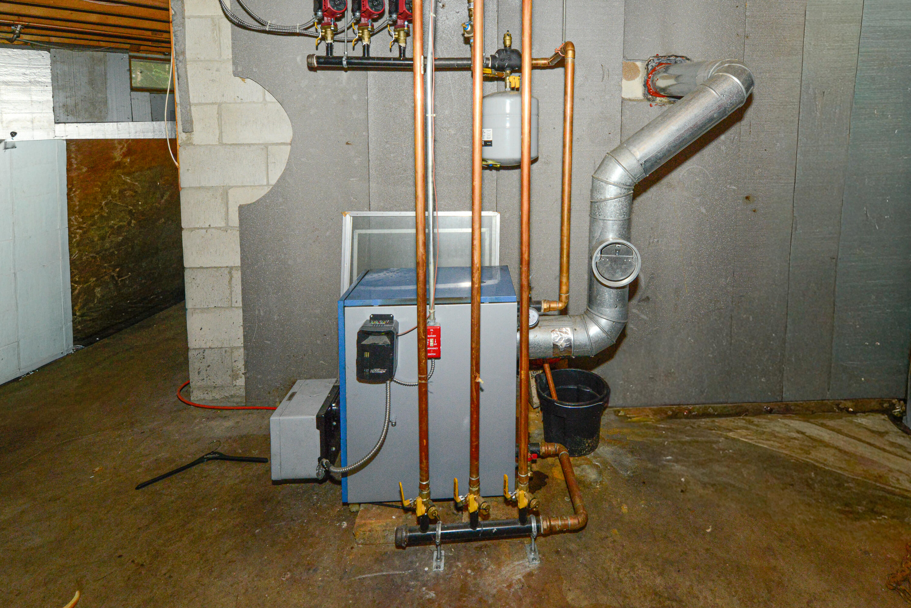 main property photo 40