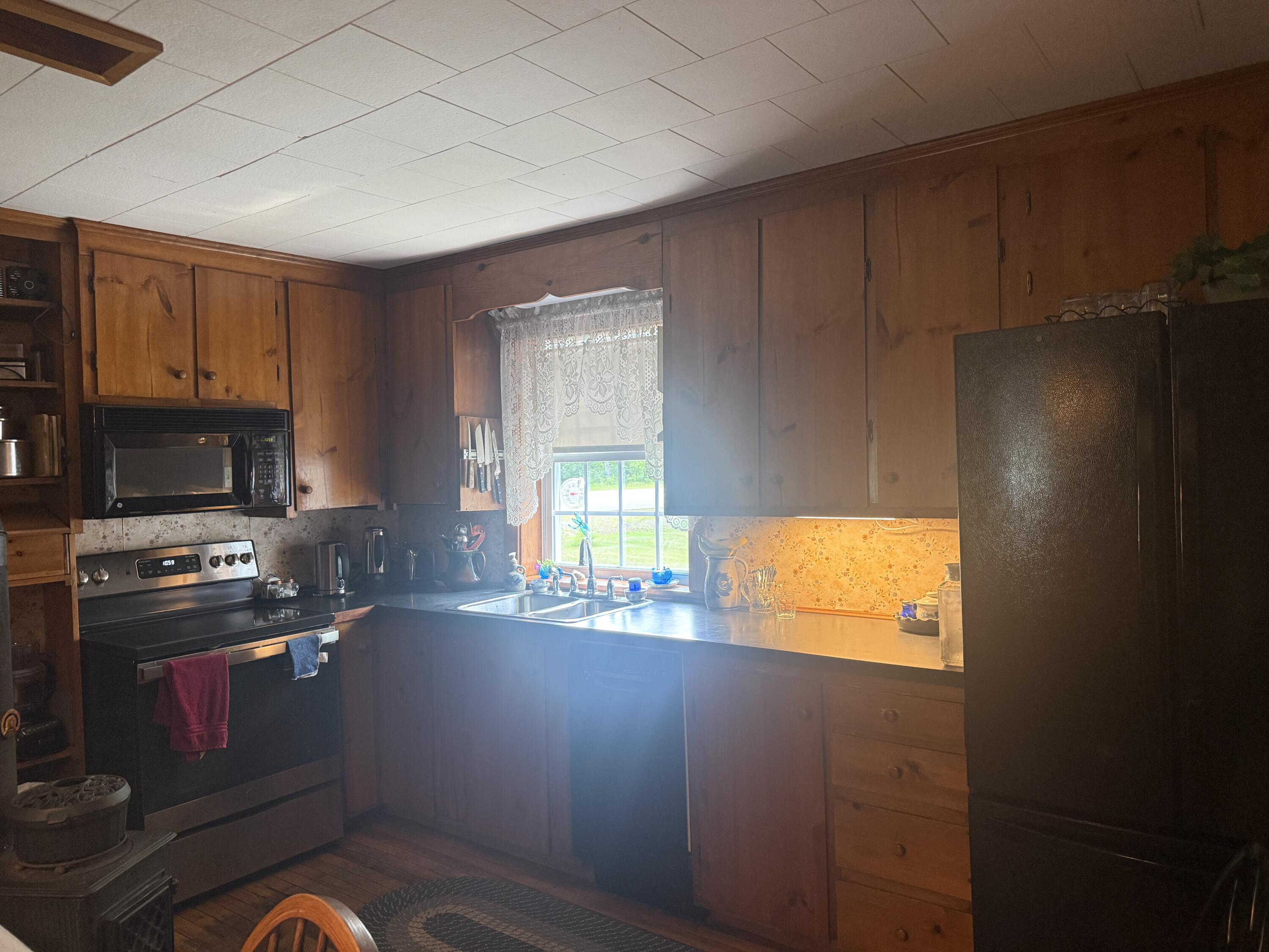 main property photo 24