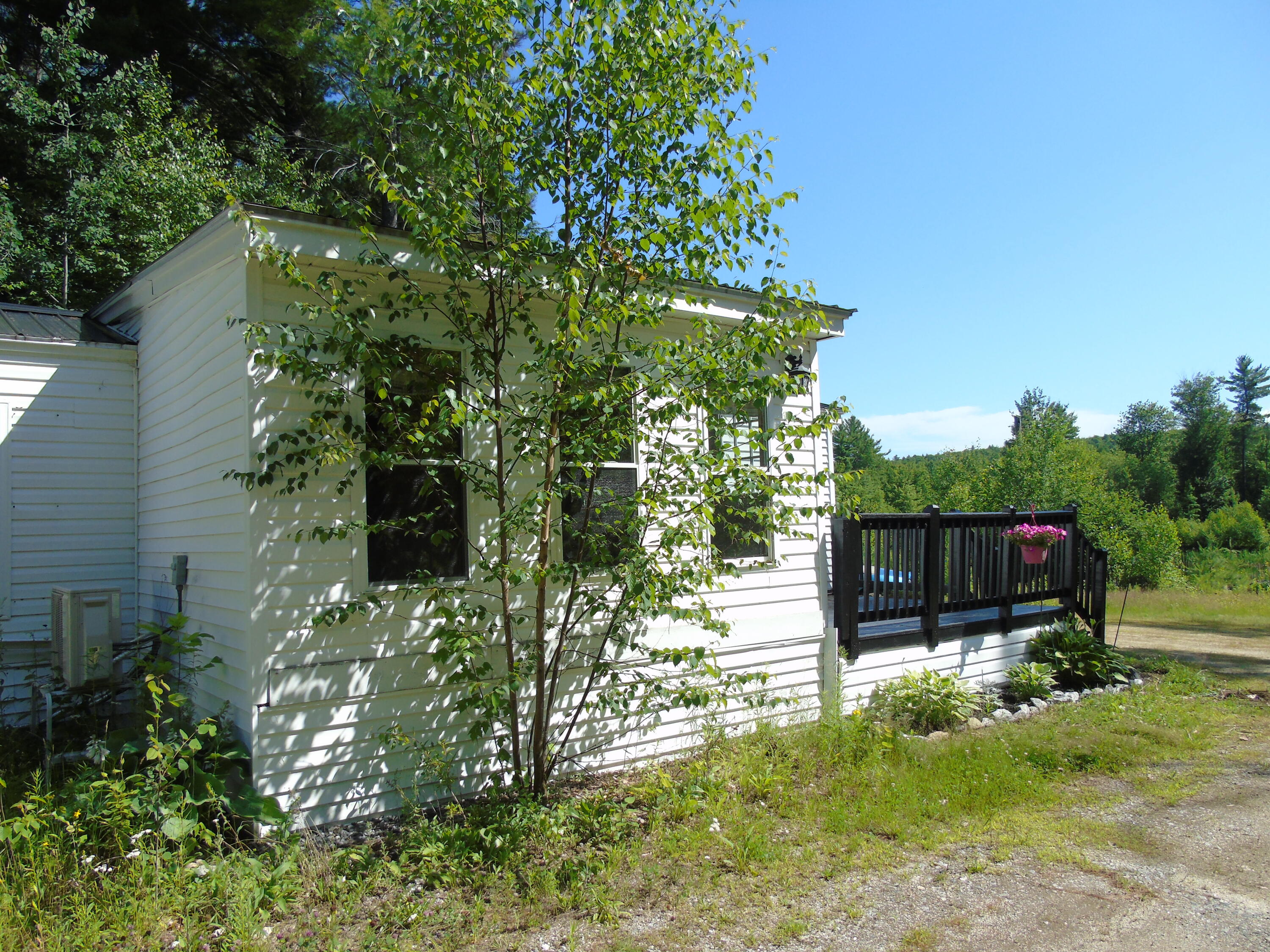 main property photo 34