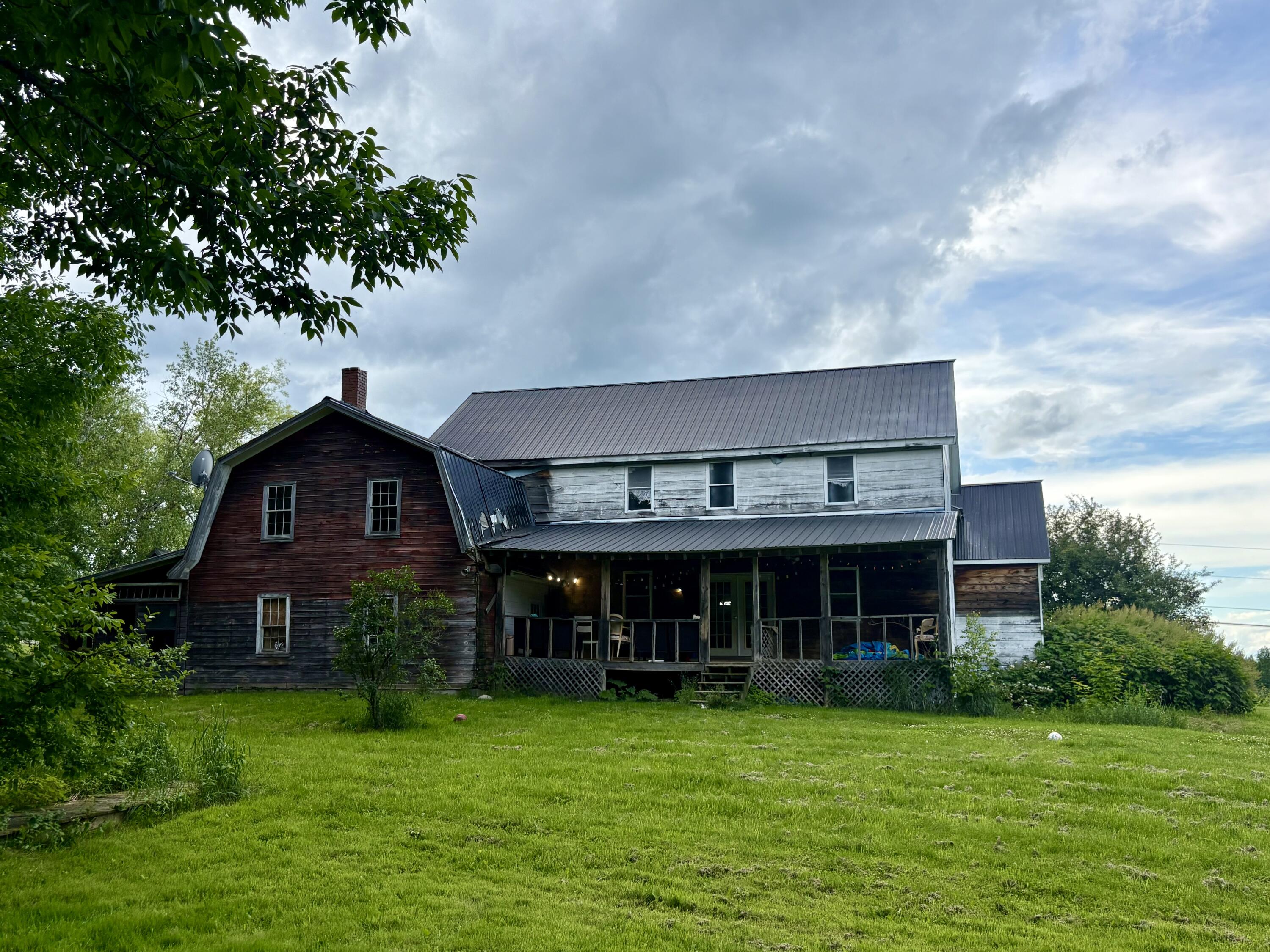 main property photo 36