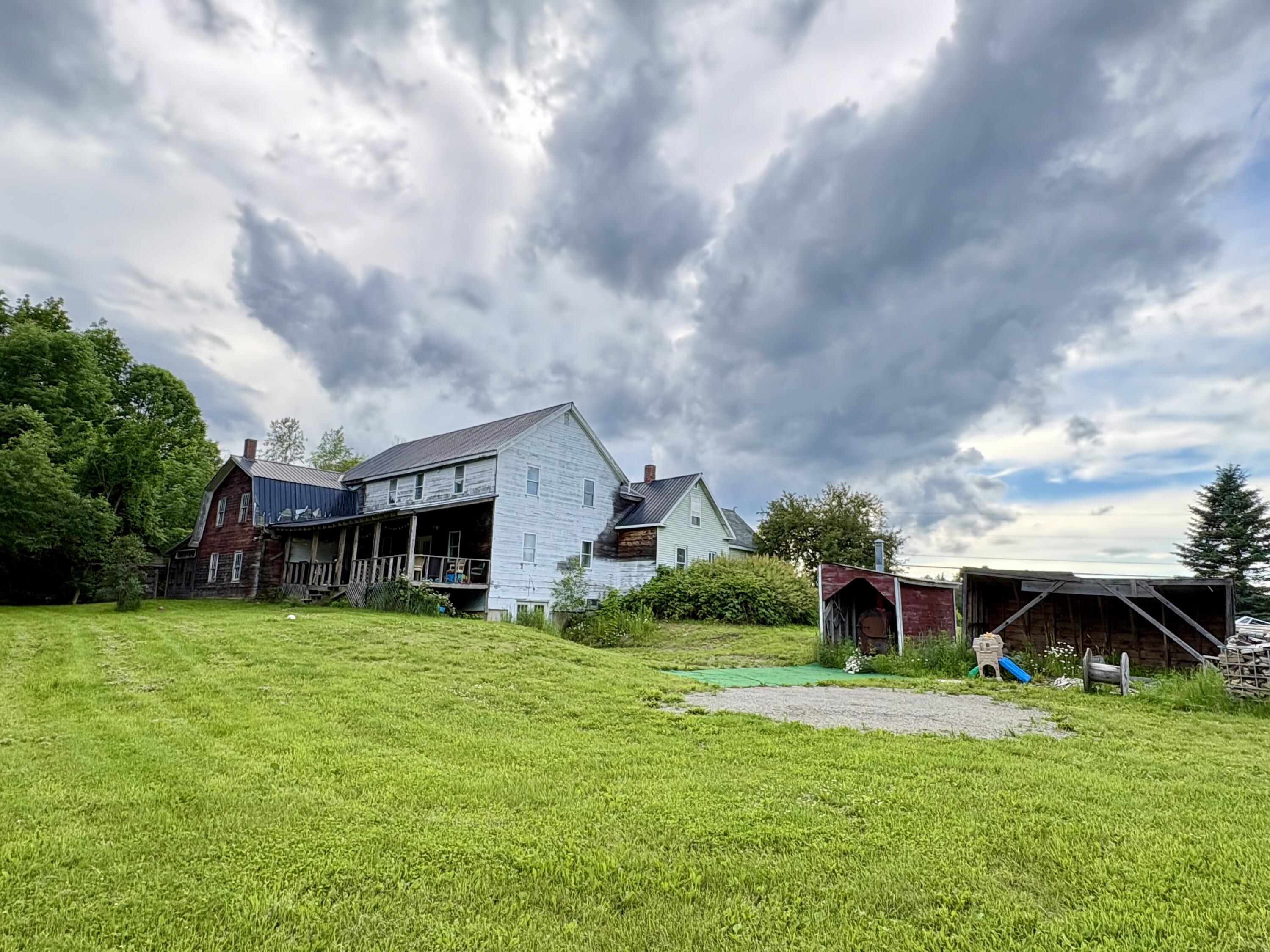 main property photo 38