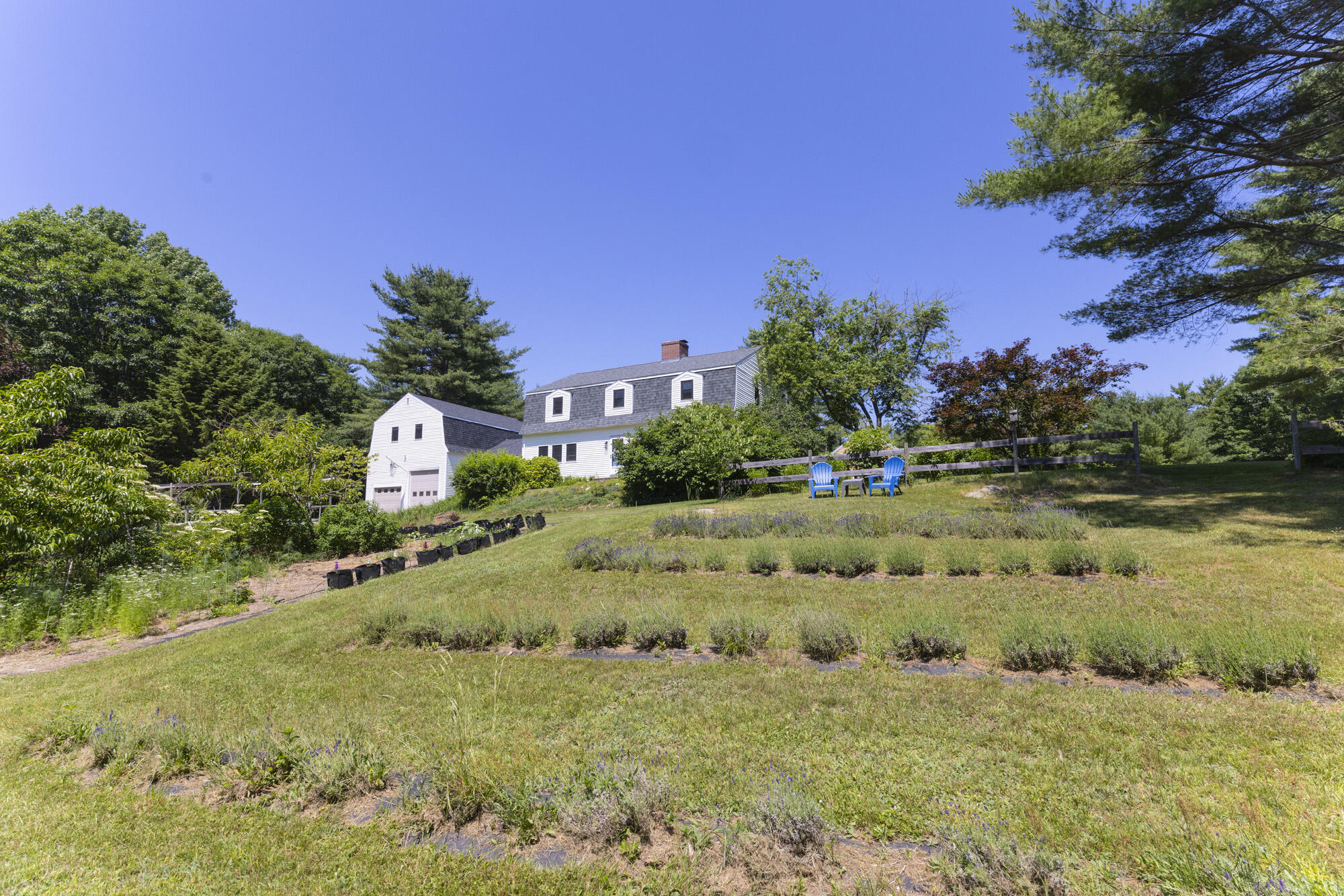 main property photo 45