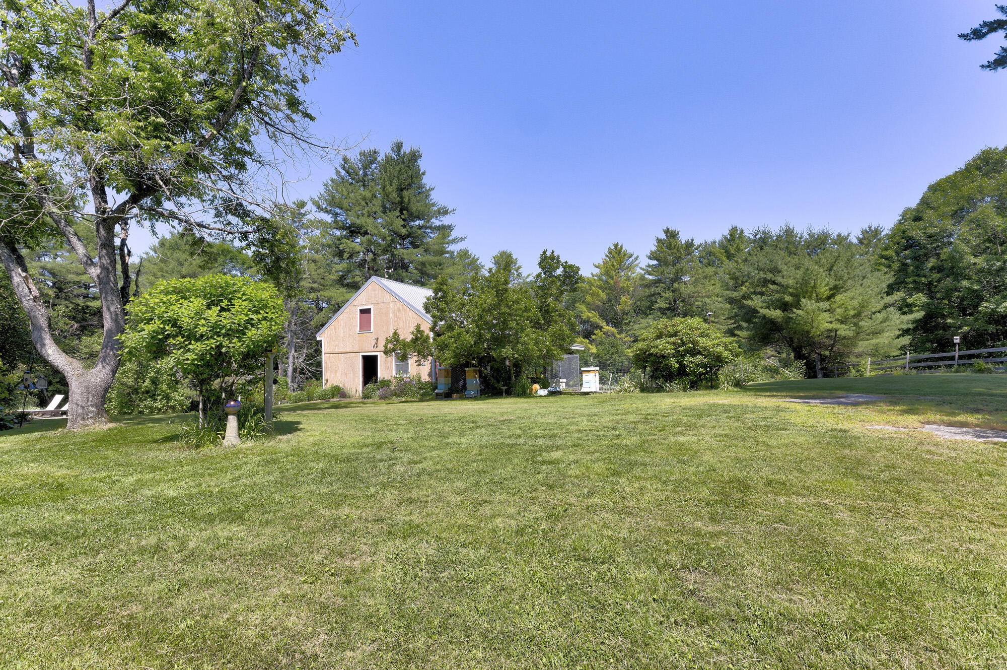 main property photo 48