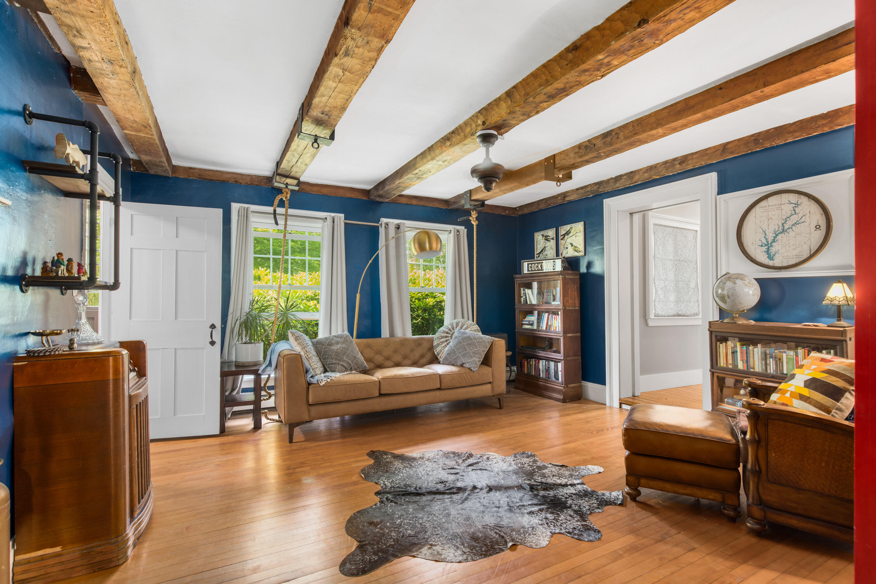 main property photo 10