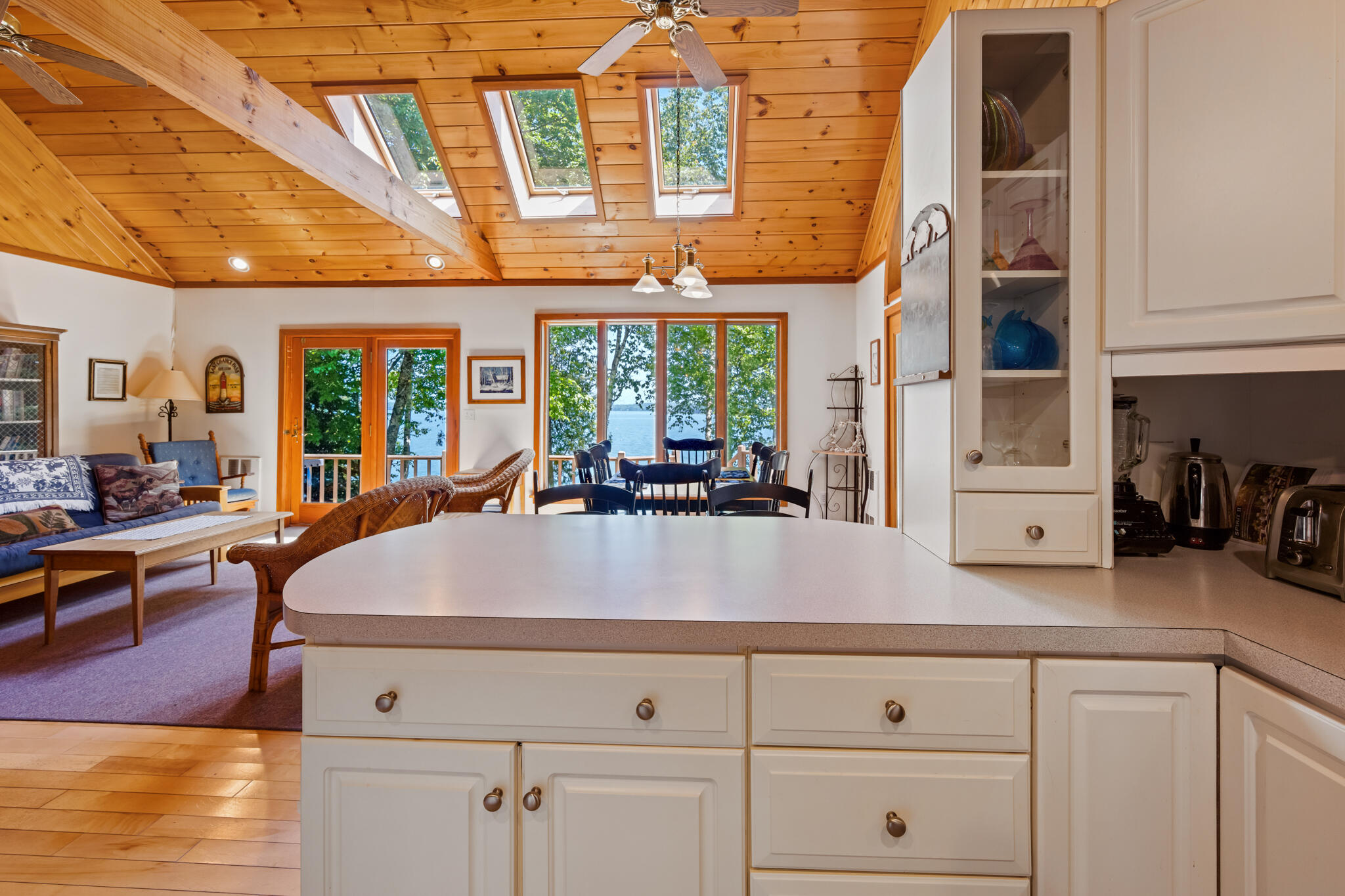 main property photo 42
