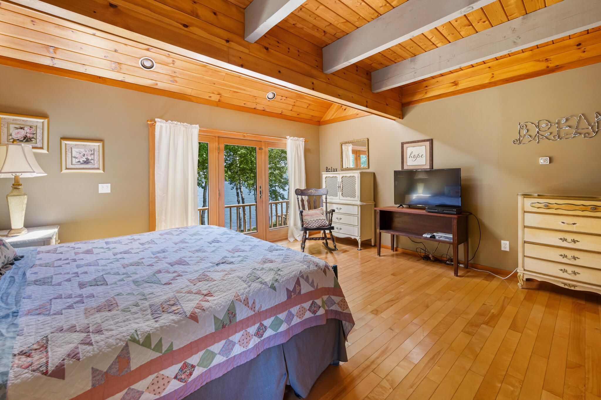 main property photo 48