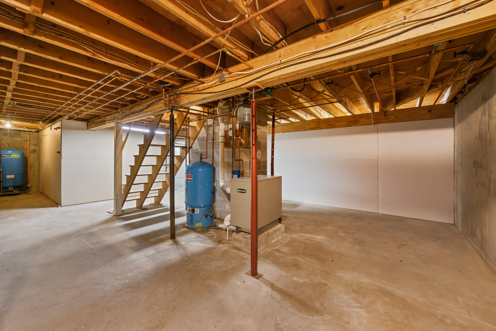 main property photo 66
