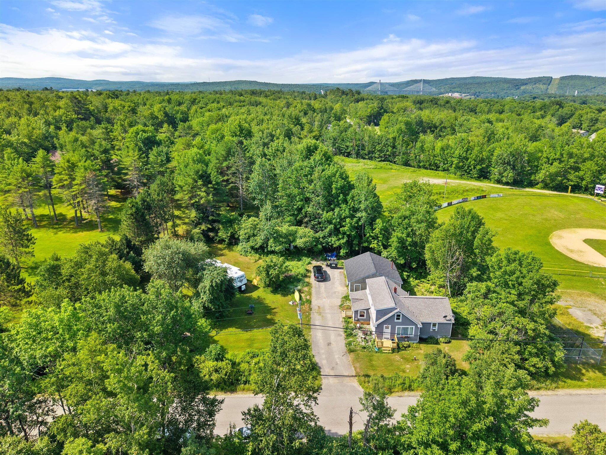 main property photo 27