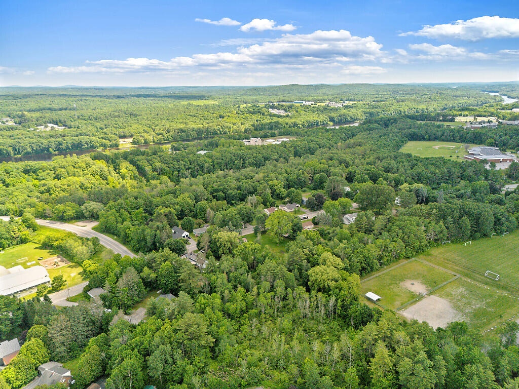 main property photo 12