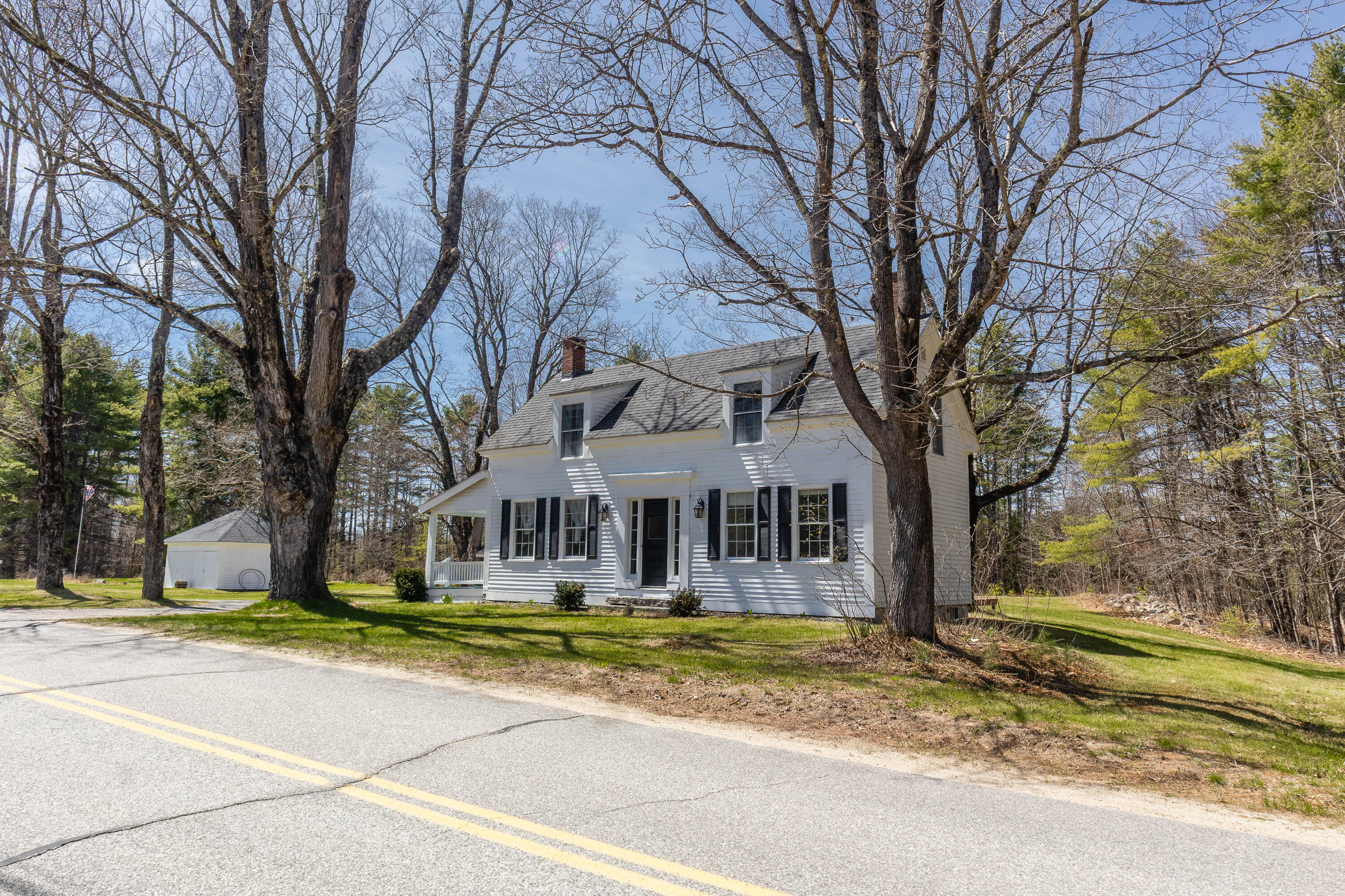 main property photo 27