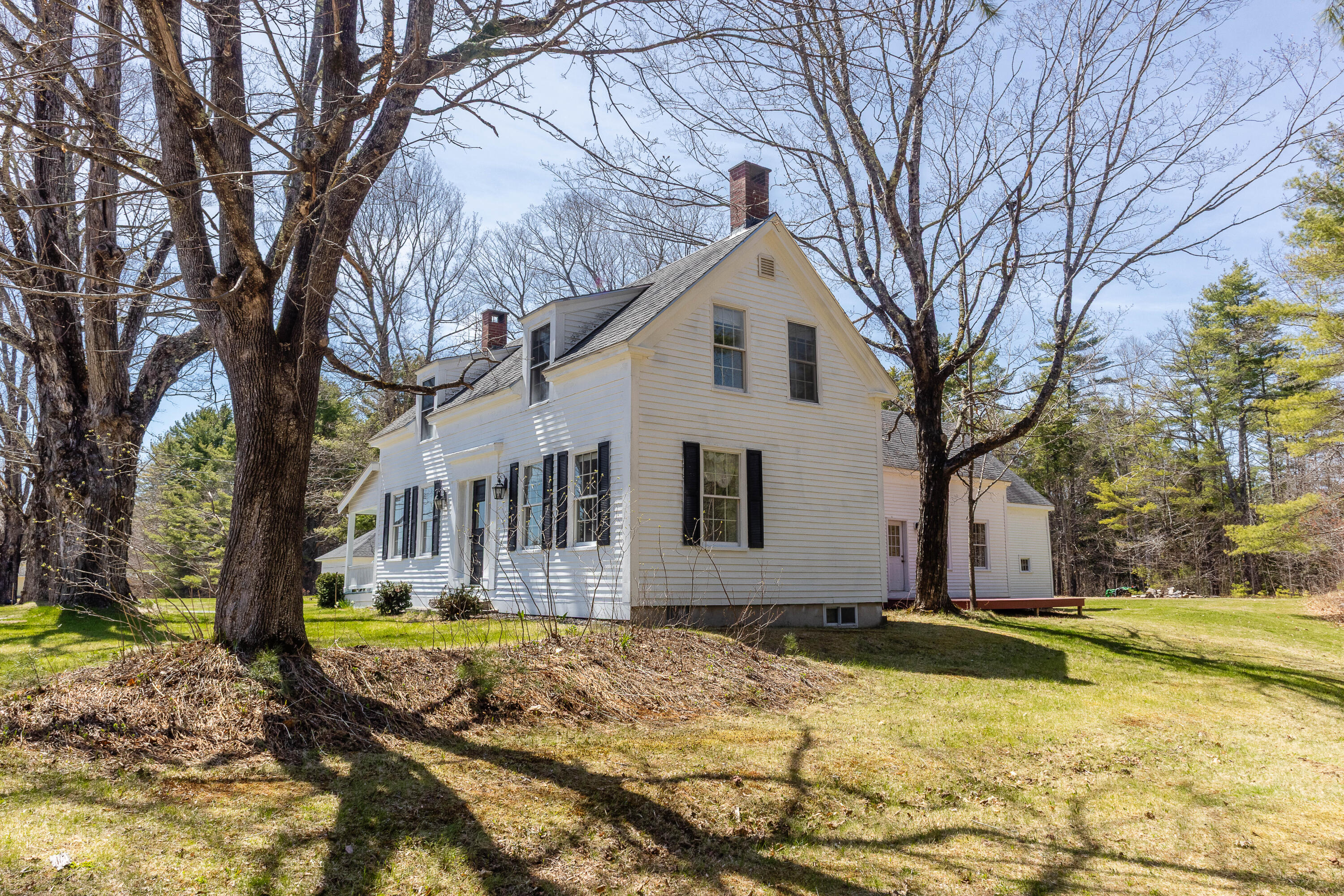 main property photo 74