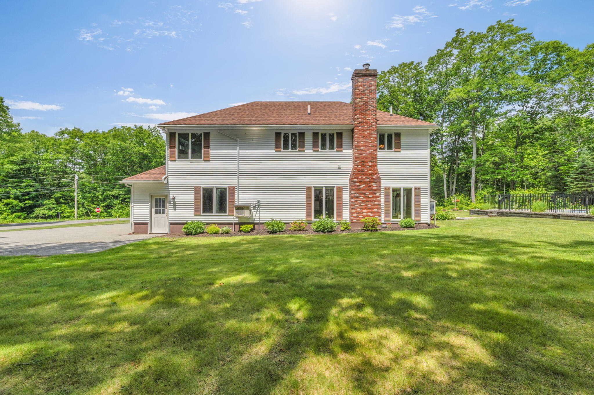 main property photo 59