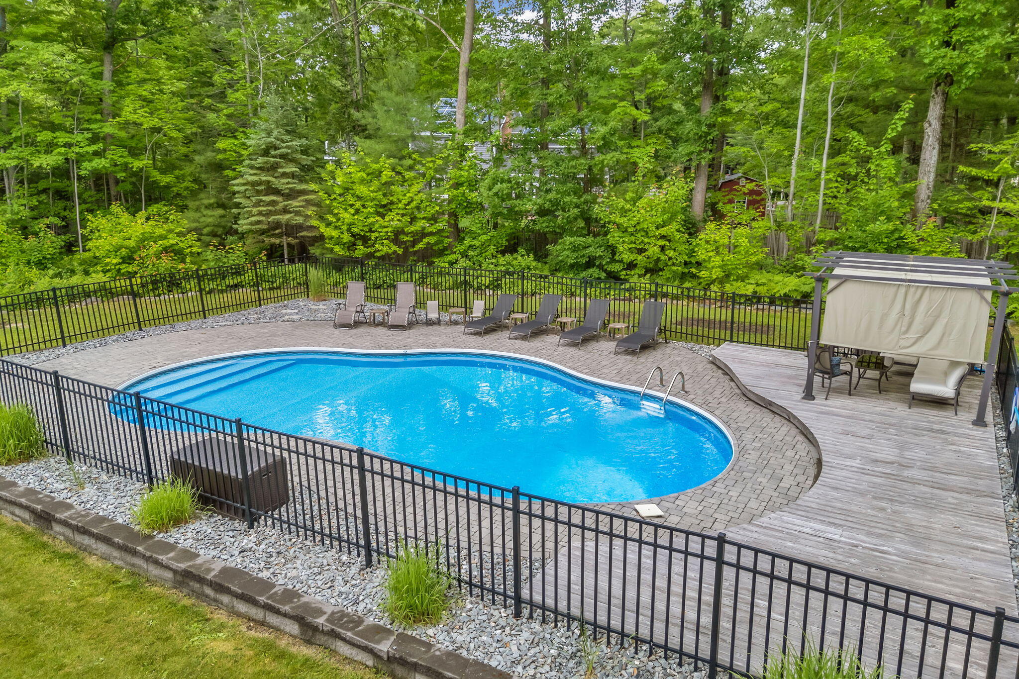 main property photo 85