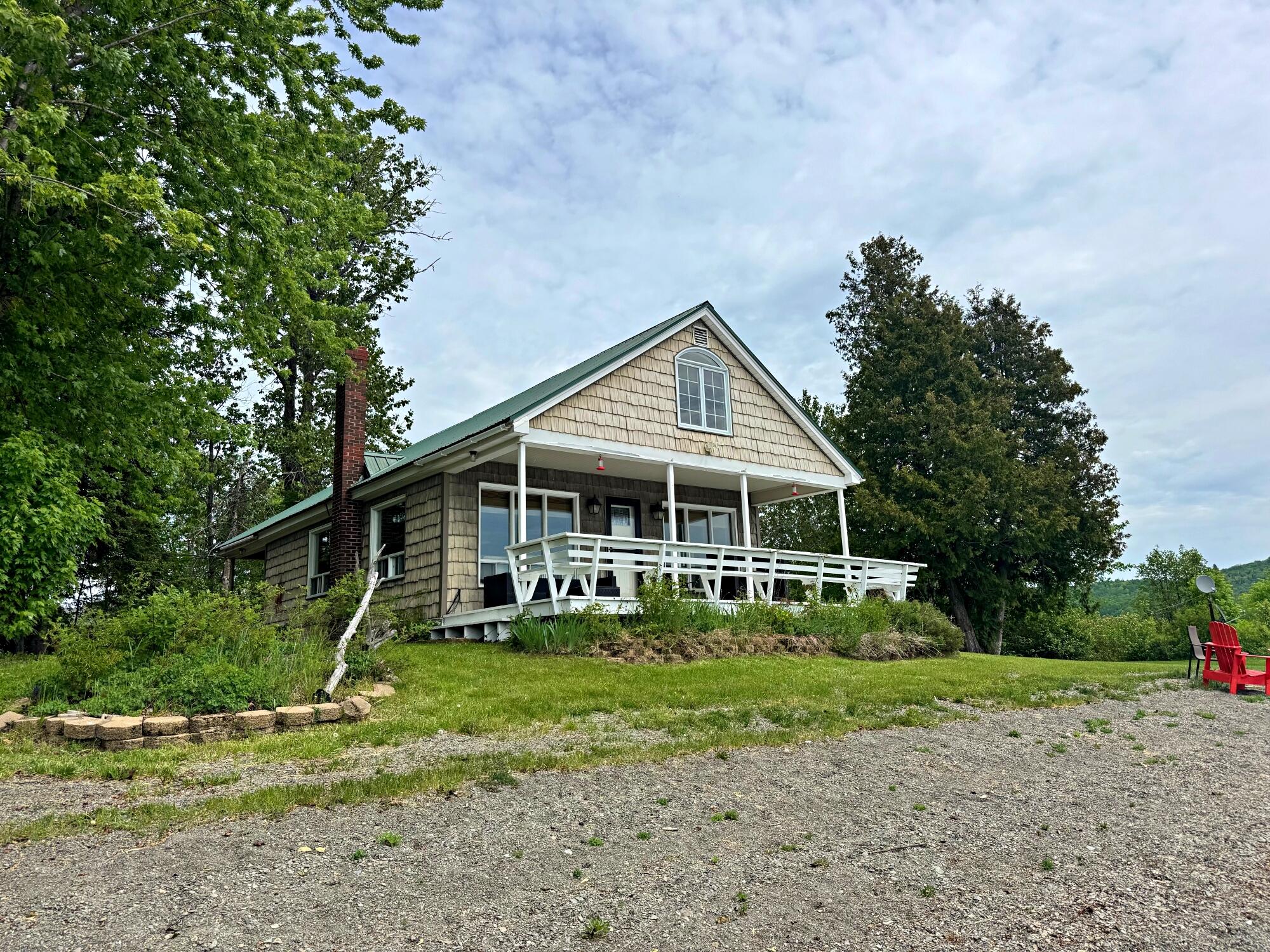 main property photo 13