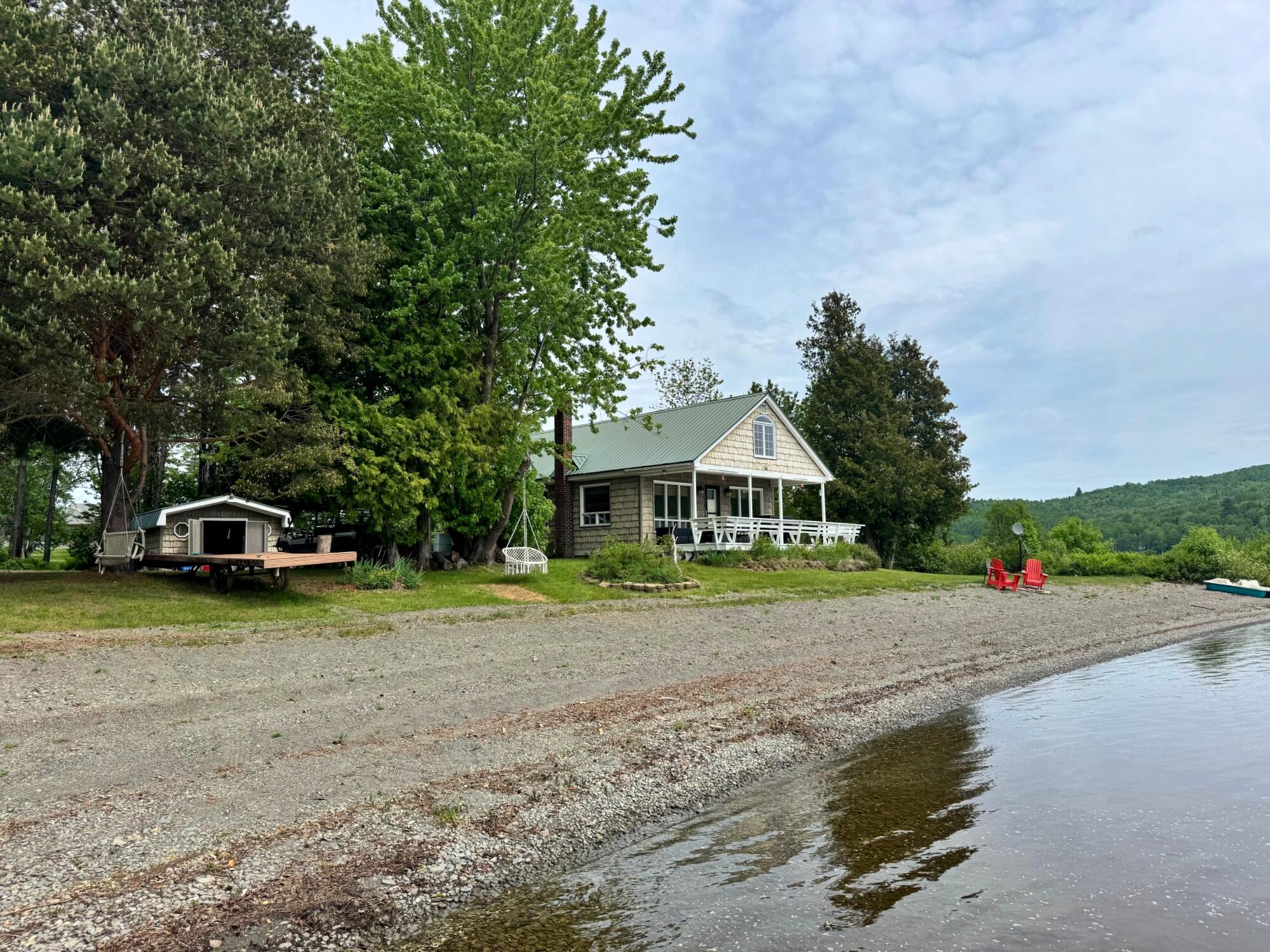 main property photo 21