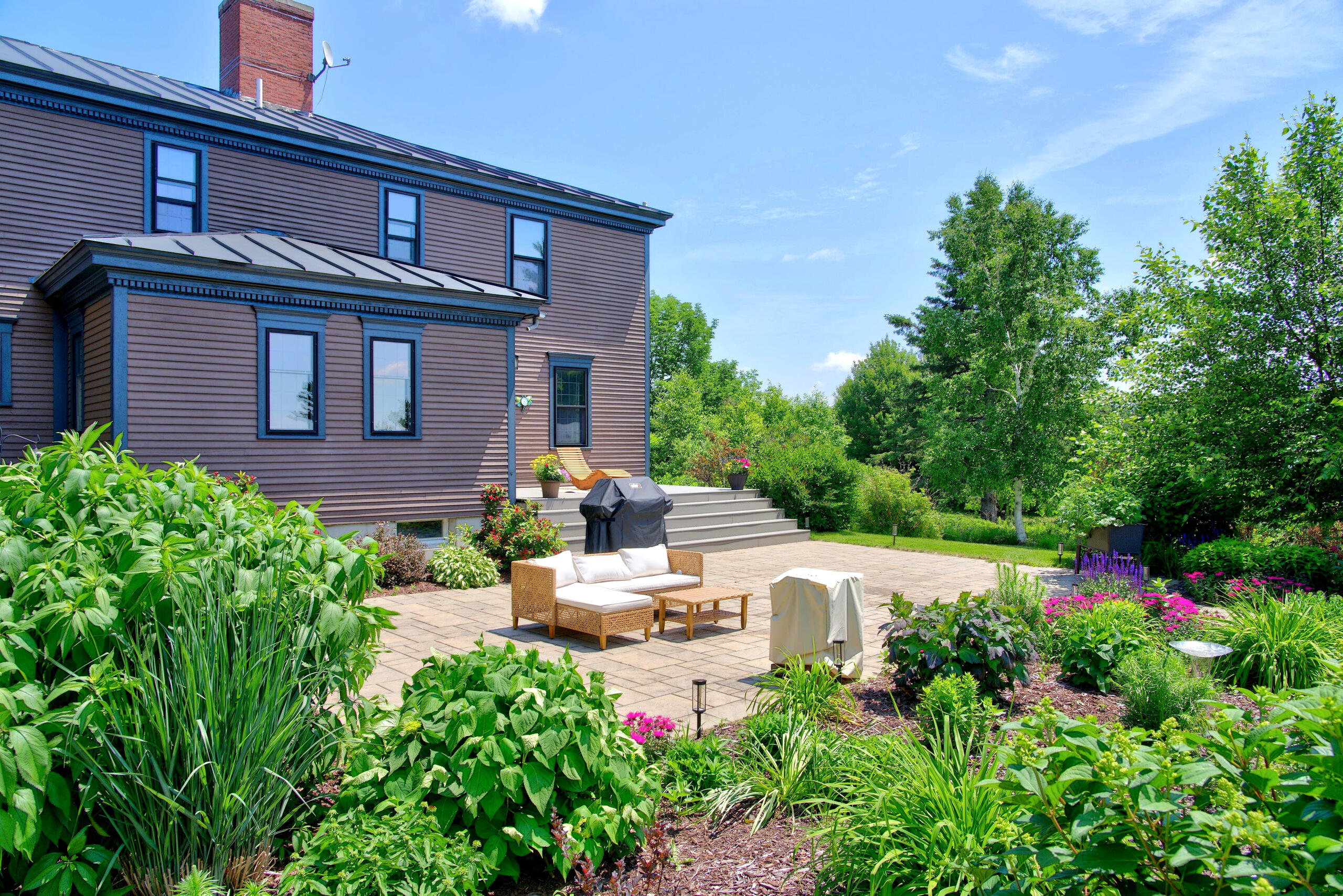 main property photo 87