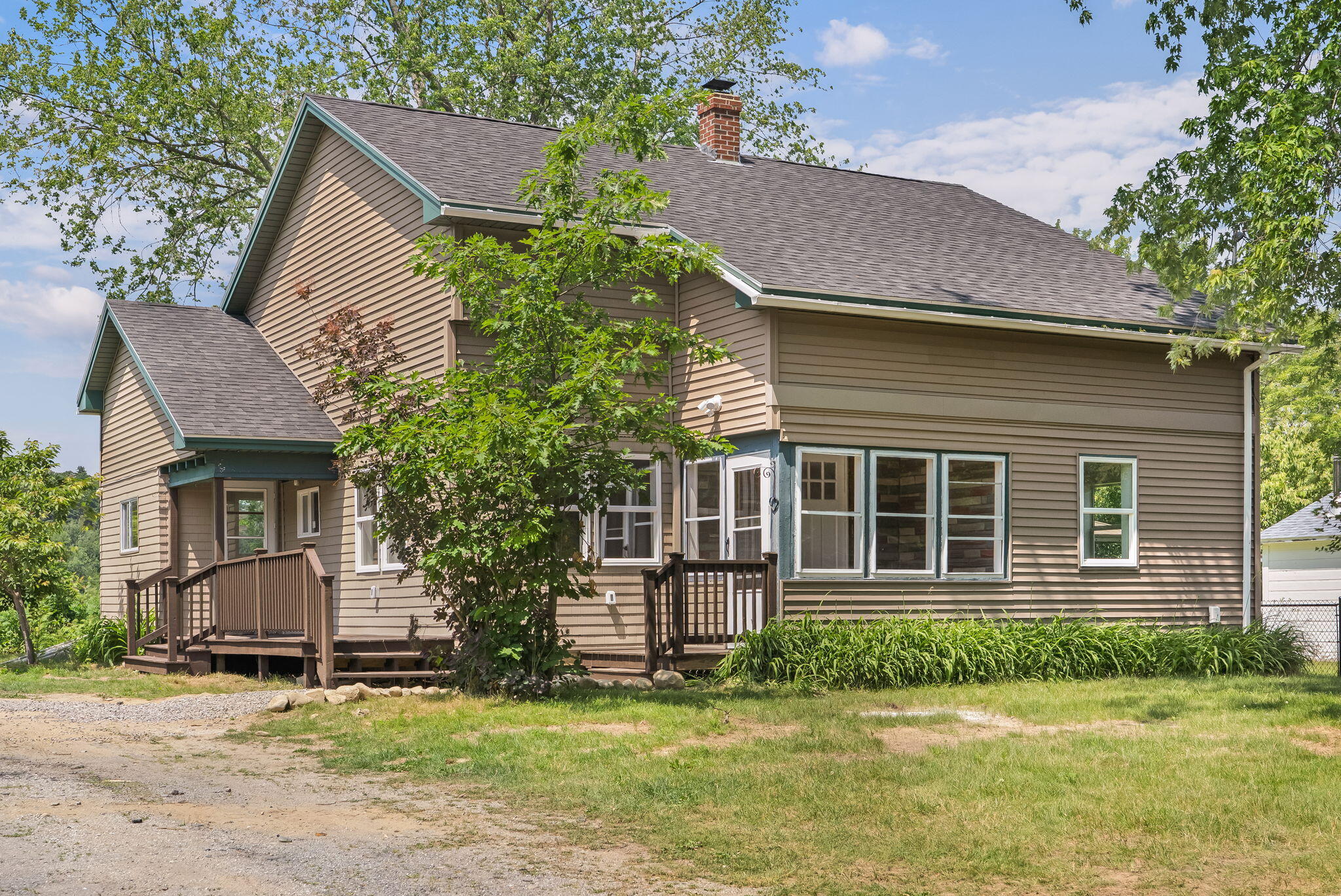 main property photo 2