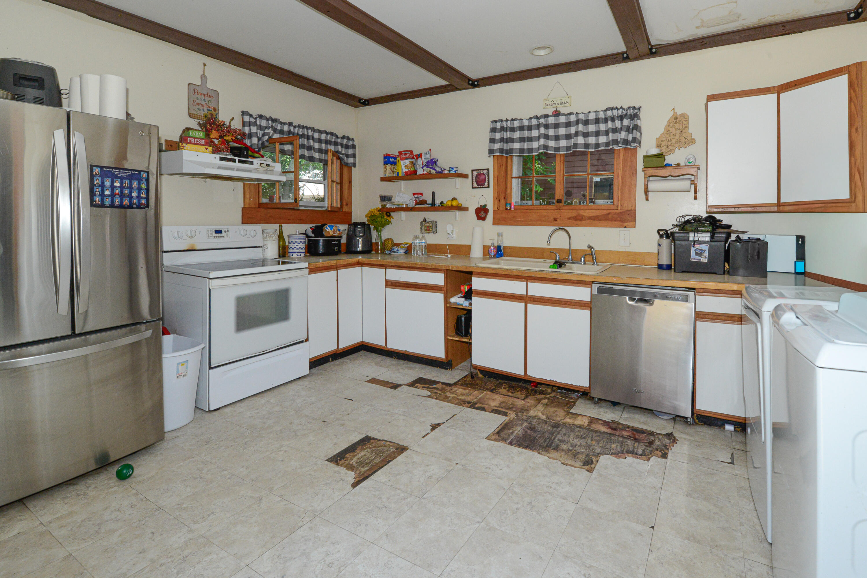 main property photo 46