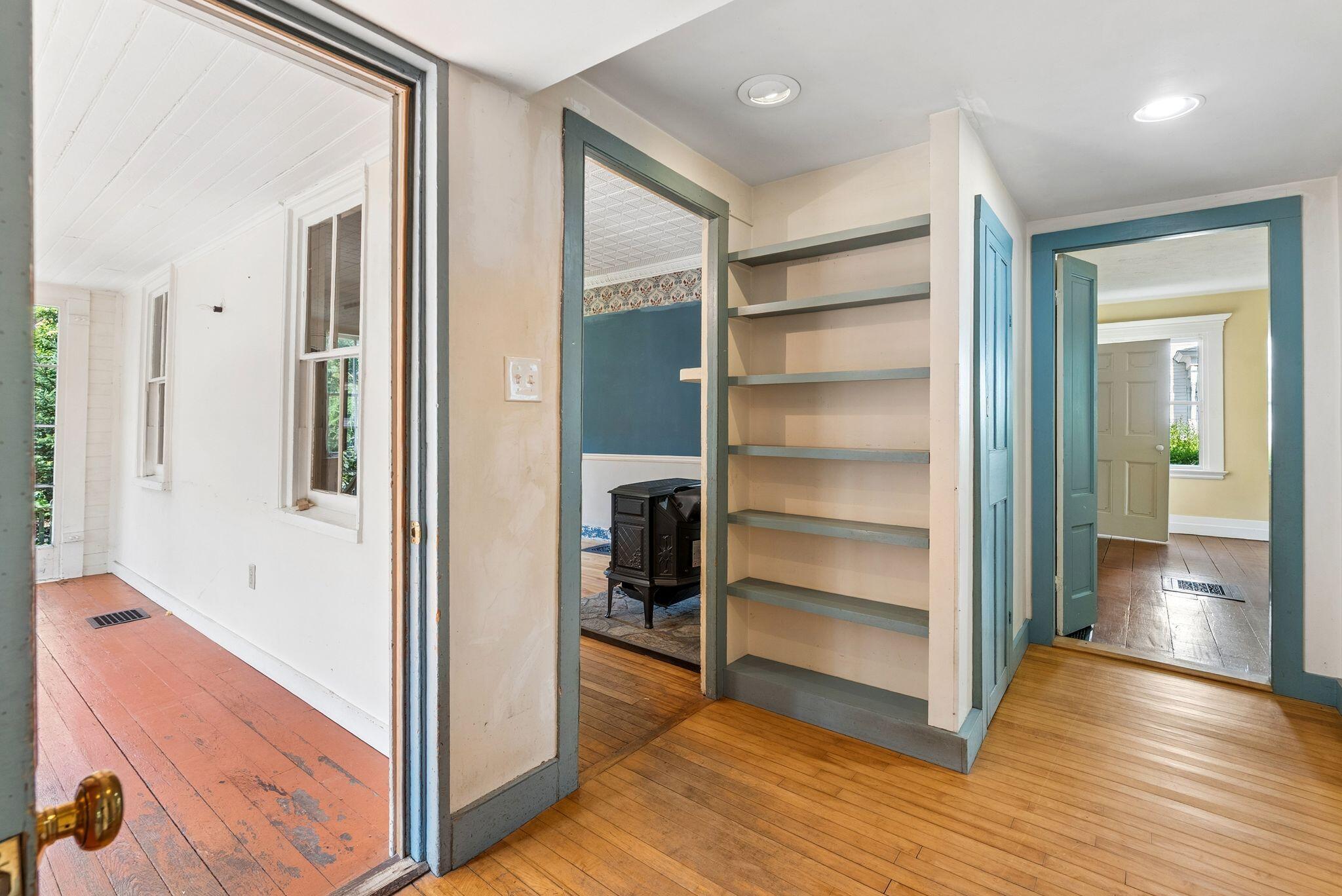 main property photo 15