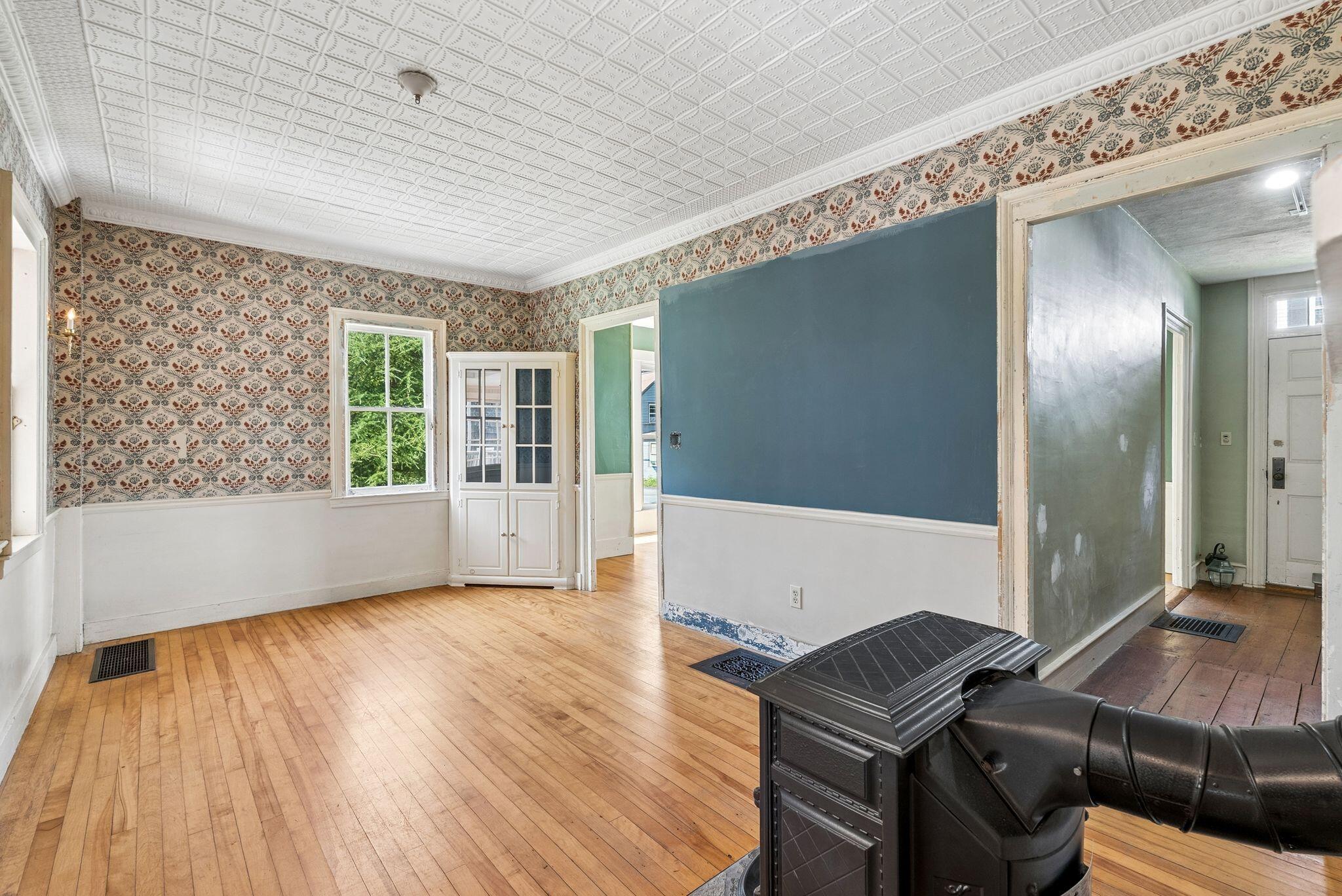 main property photo 18