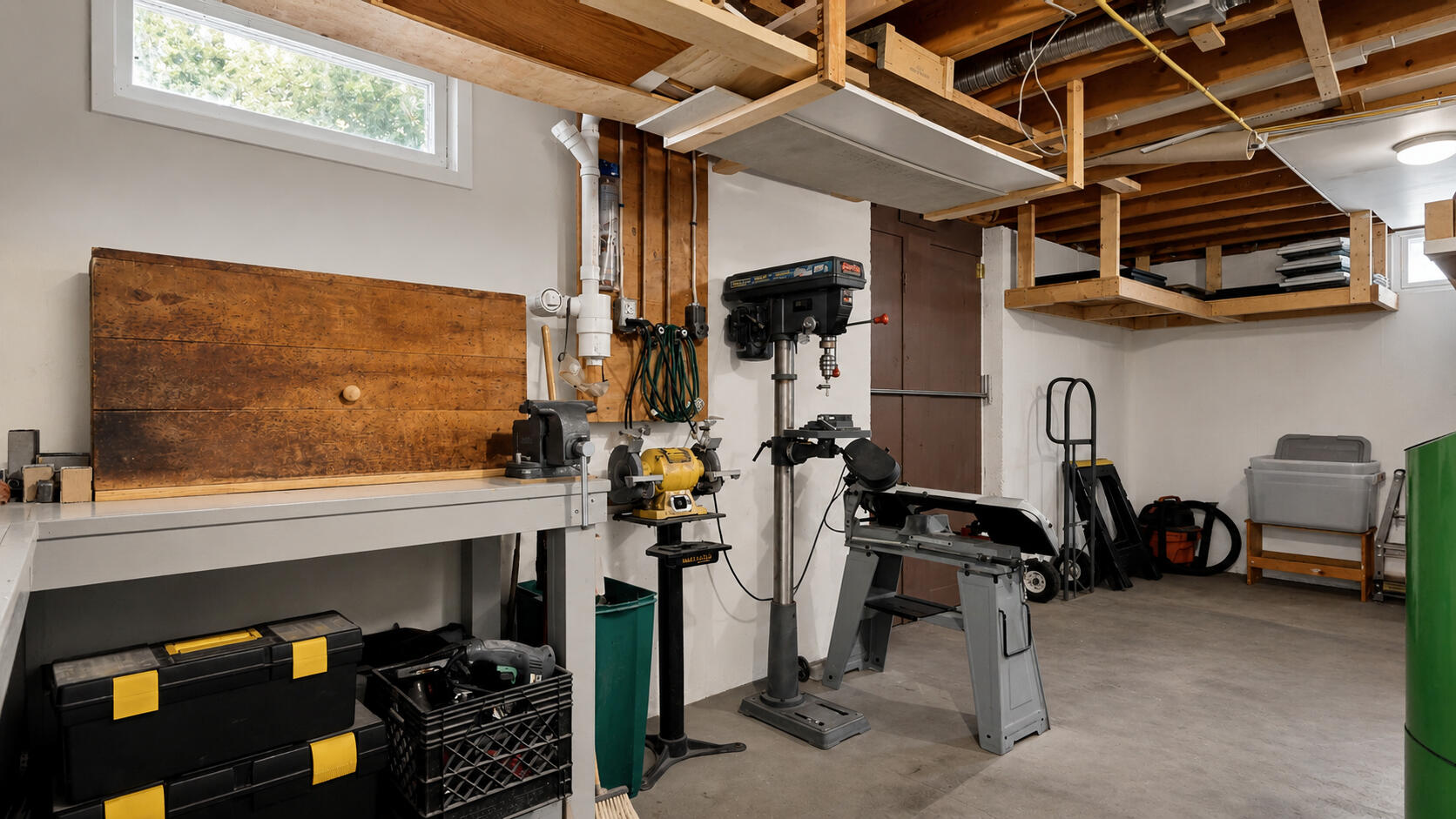 main property photo 68
