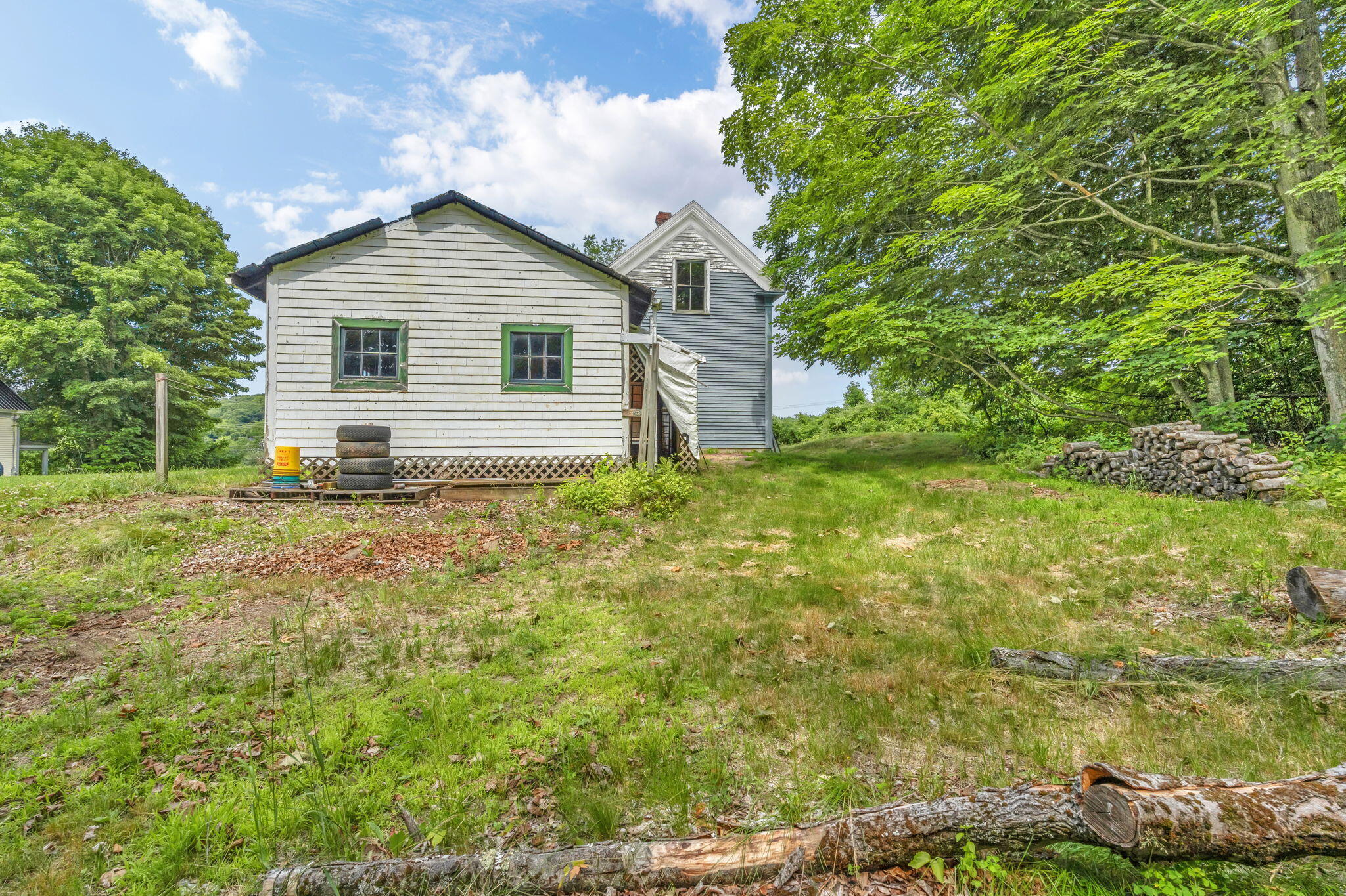 main property photo 45