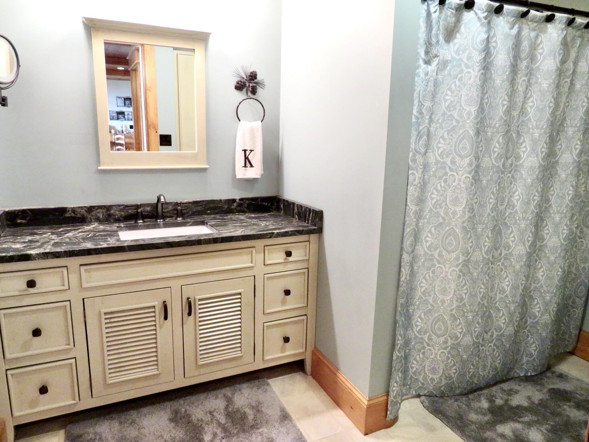 main property photo 76