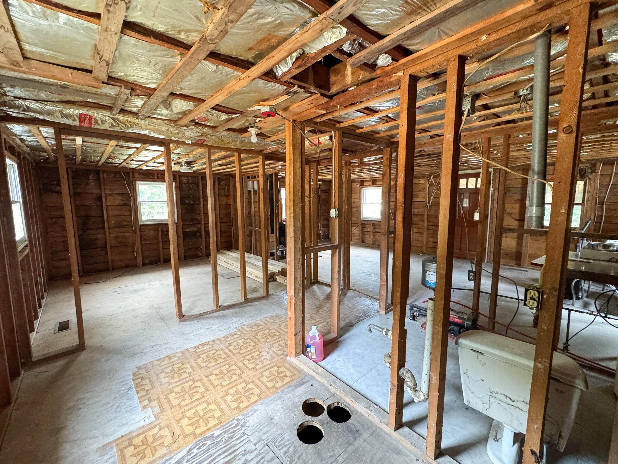 main property photo 7