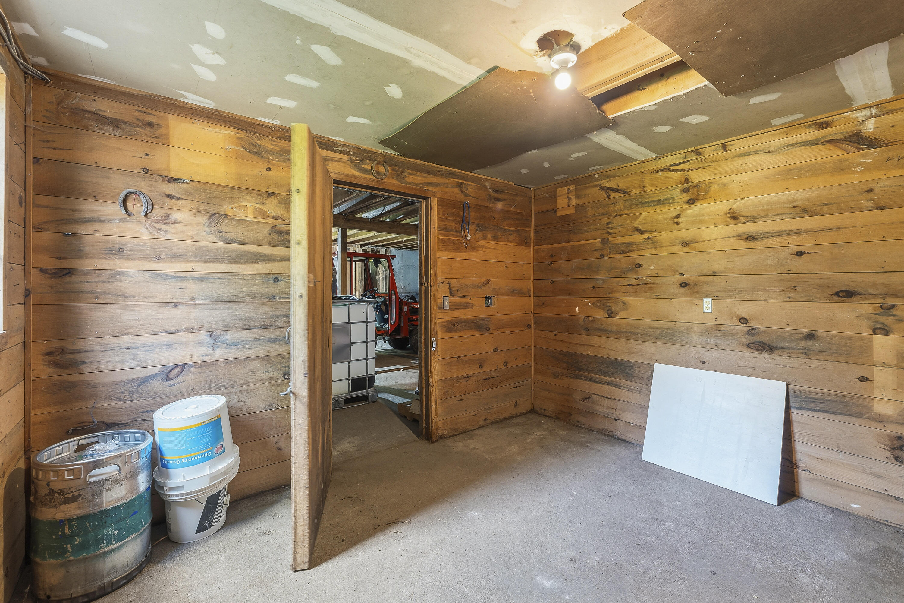 main property photo 69