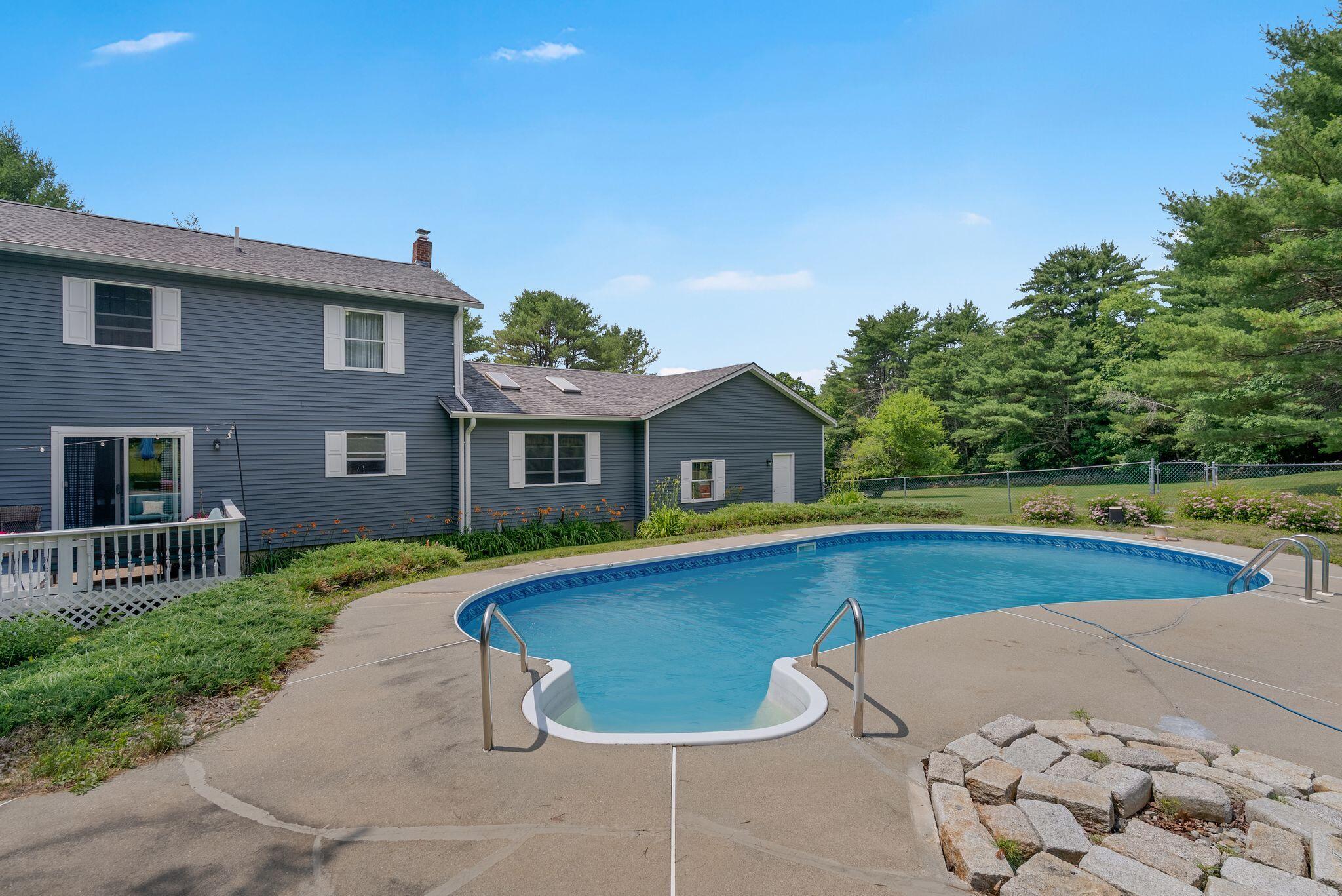 main property photo 65