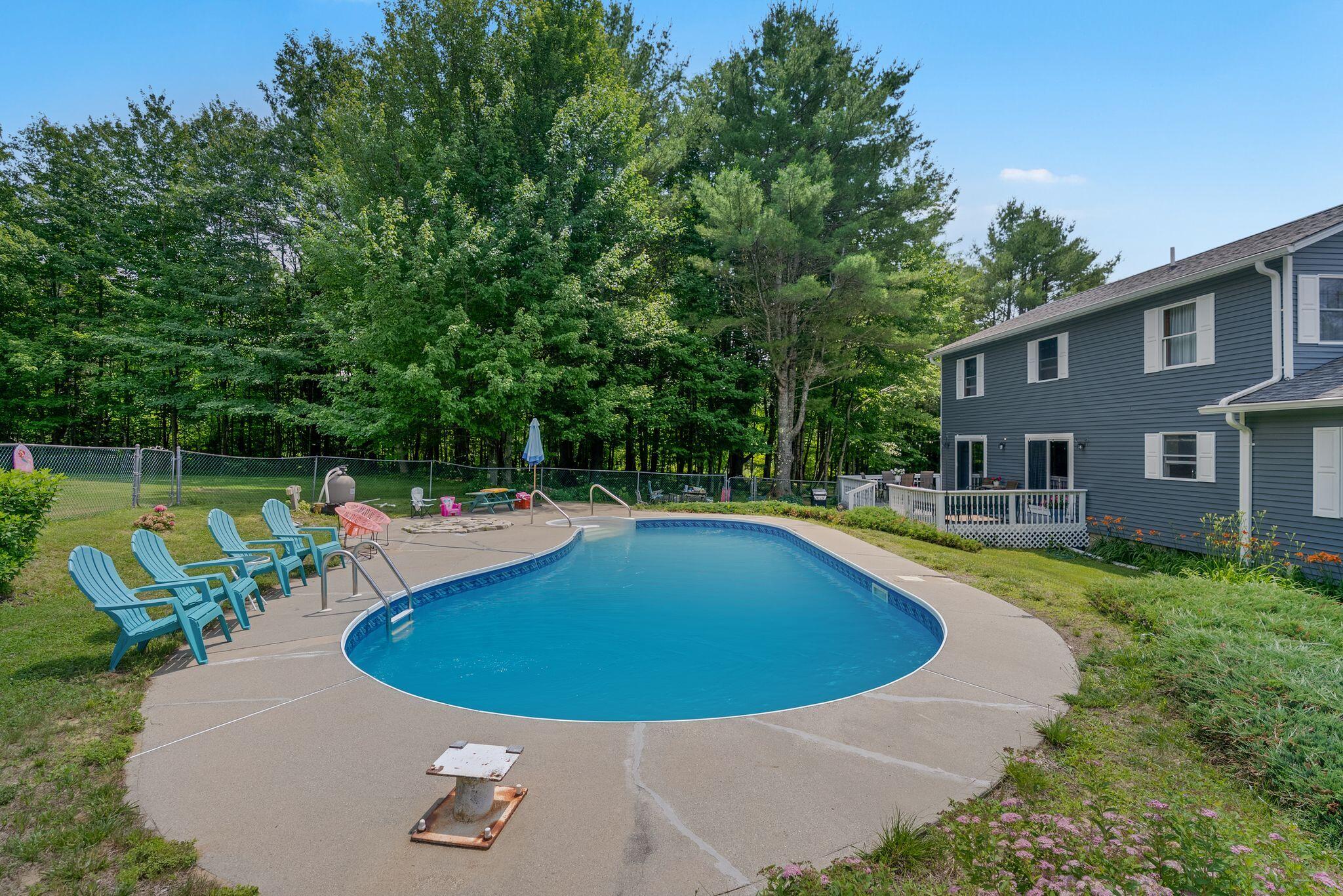 main property photo 67