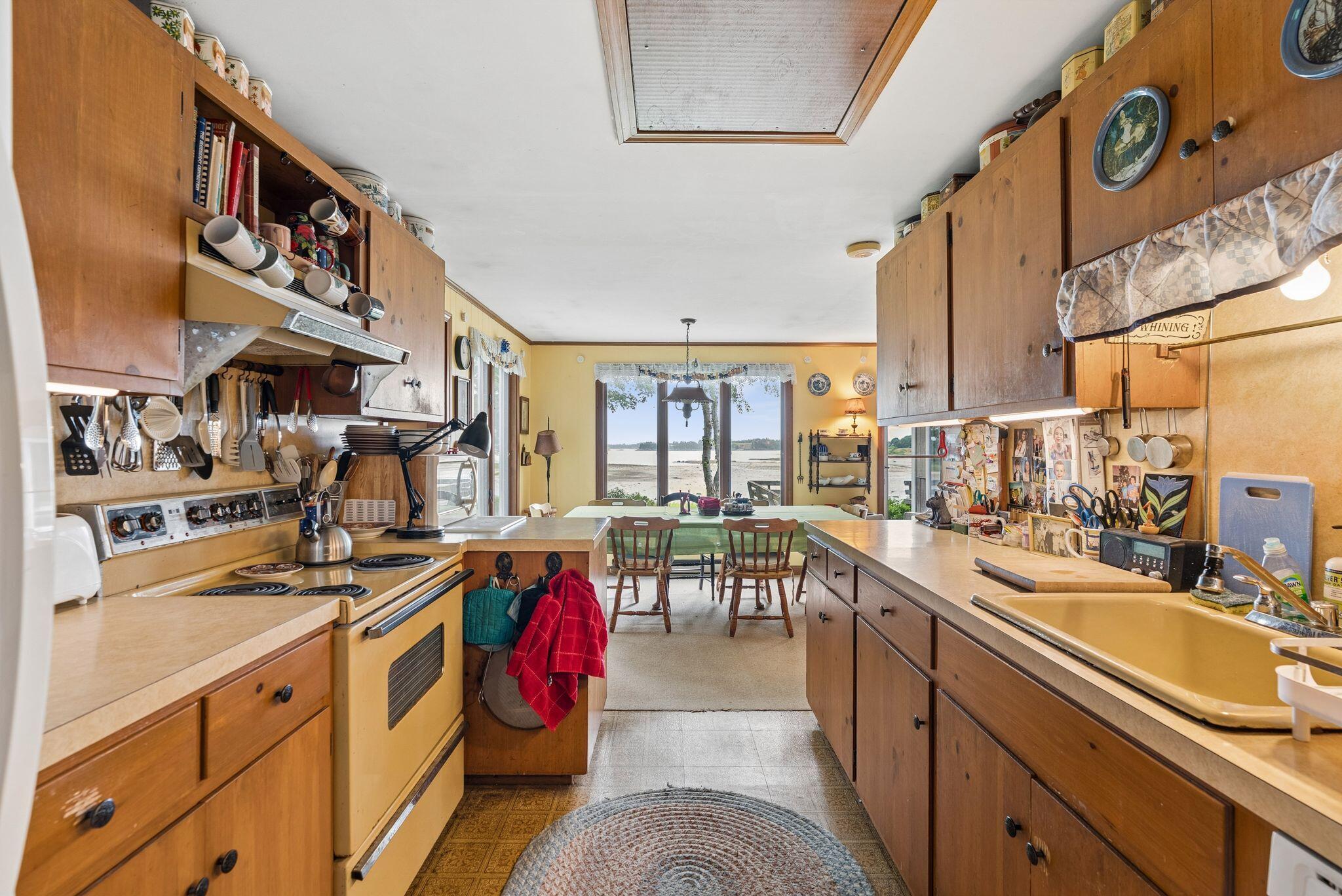 main property photo 42