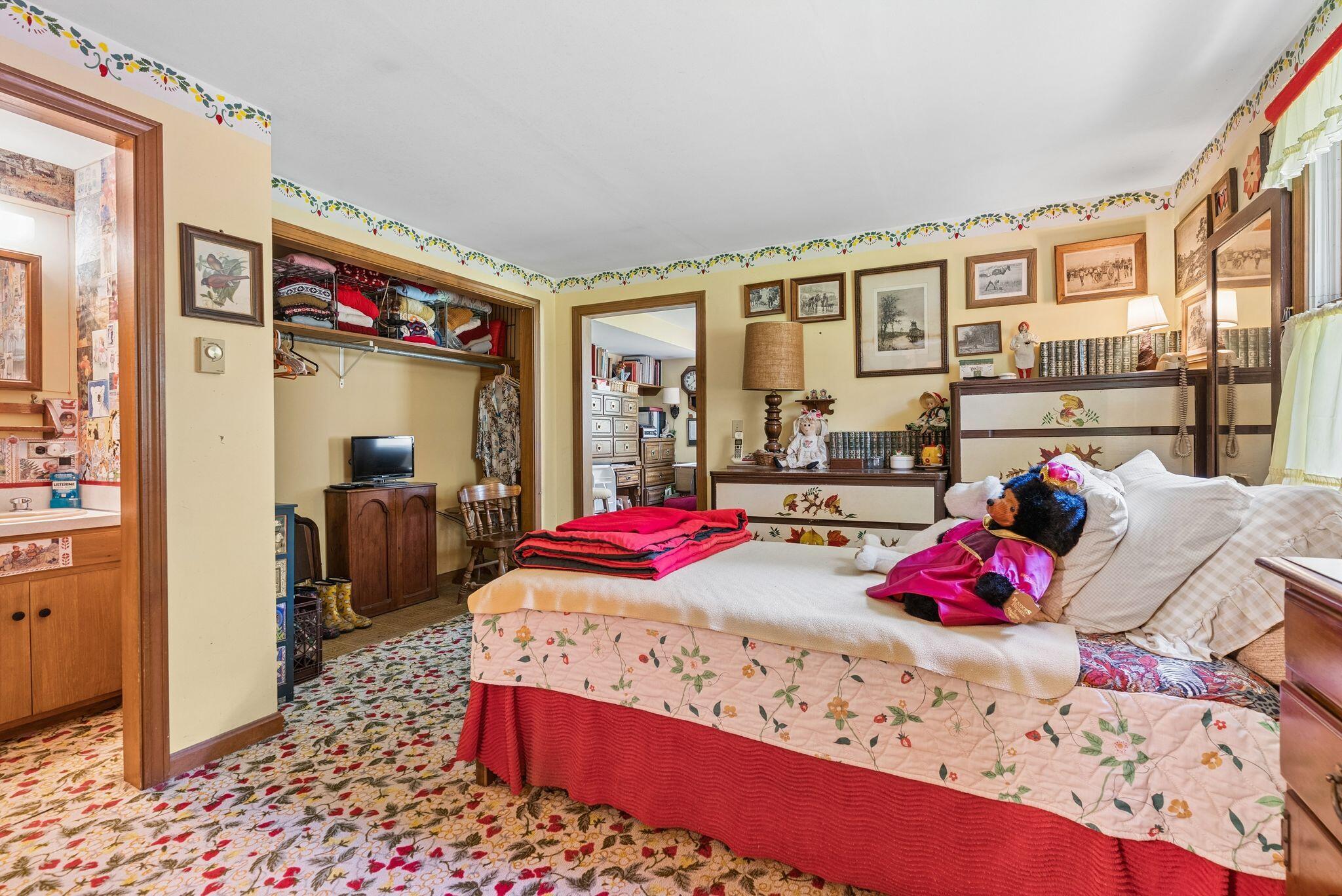 main property photo 50