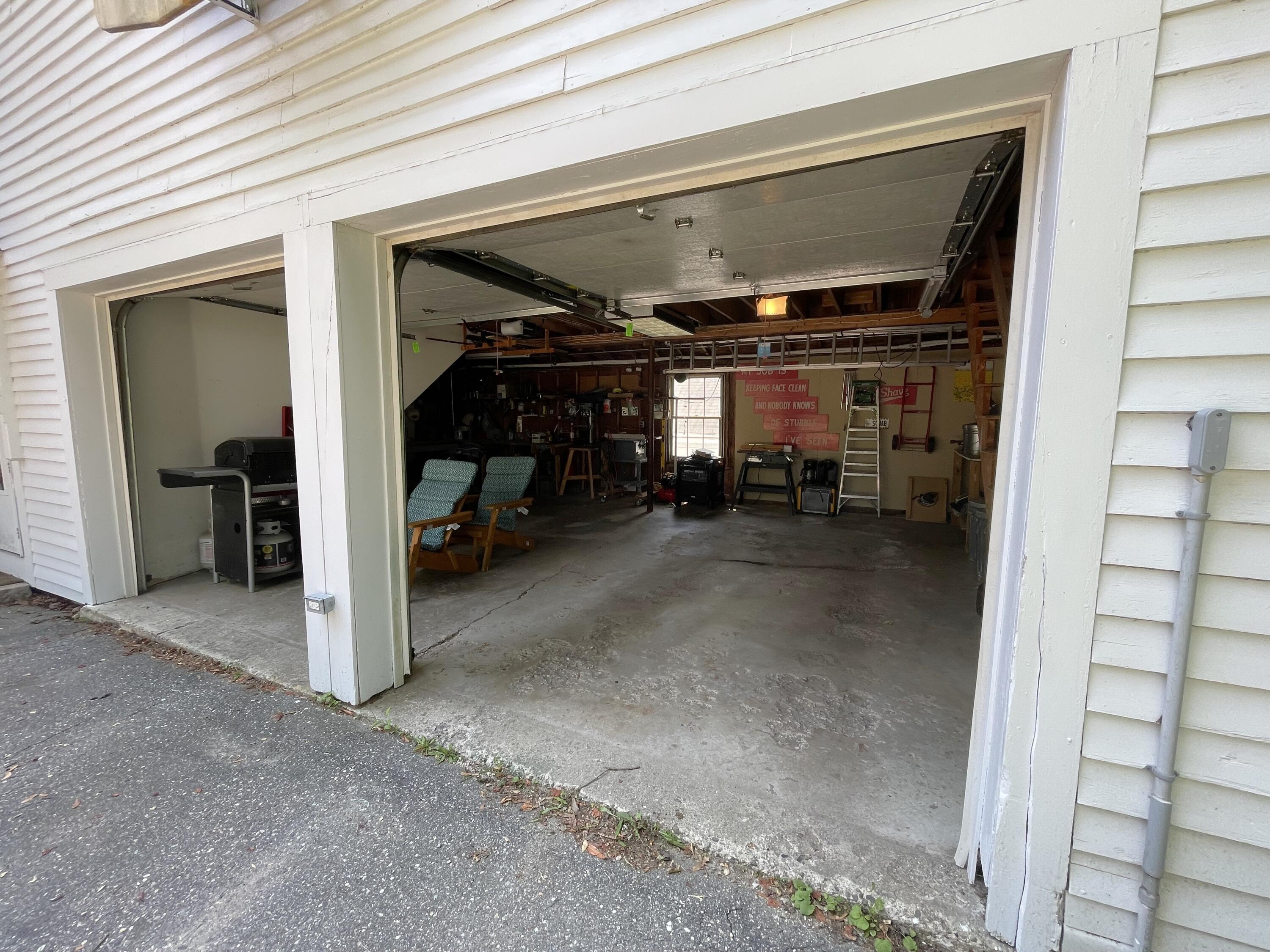 main property photo 79