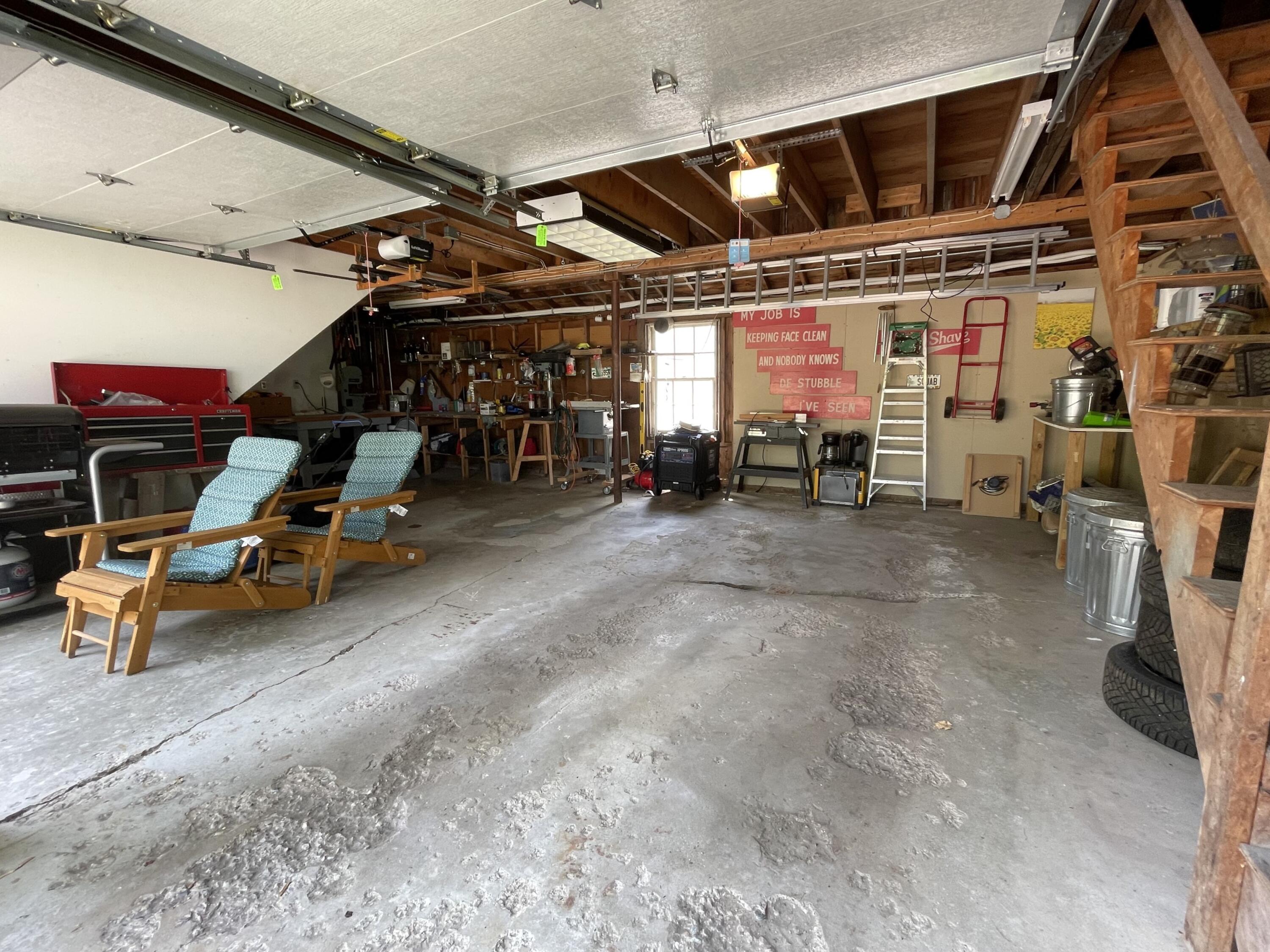main property photo 80