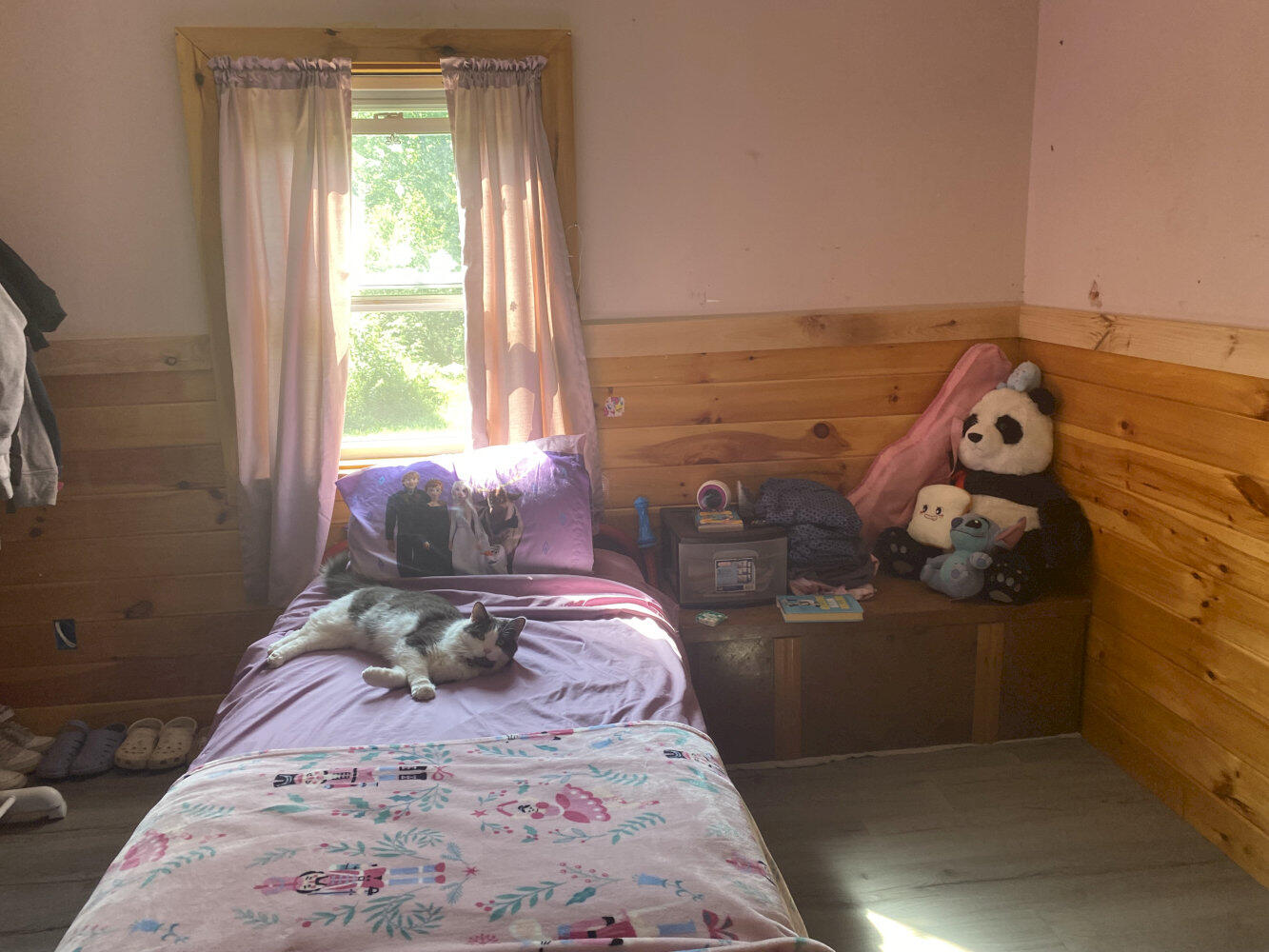 main property photo 19