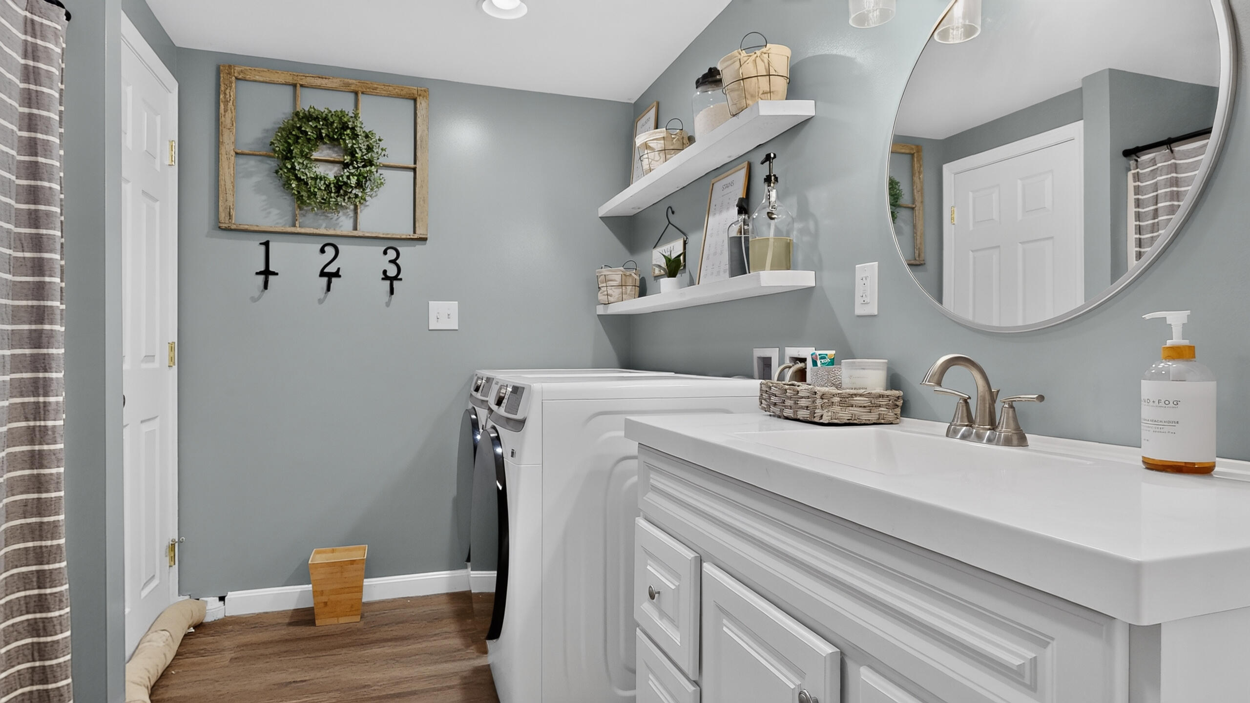 main property photo 48